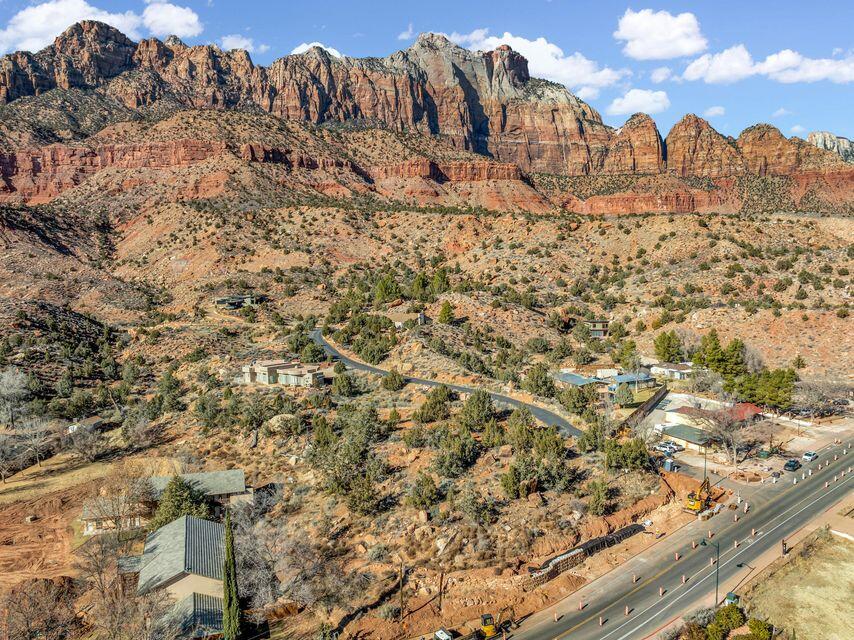 SPRINGDALE TOWNSITE - Land