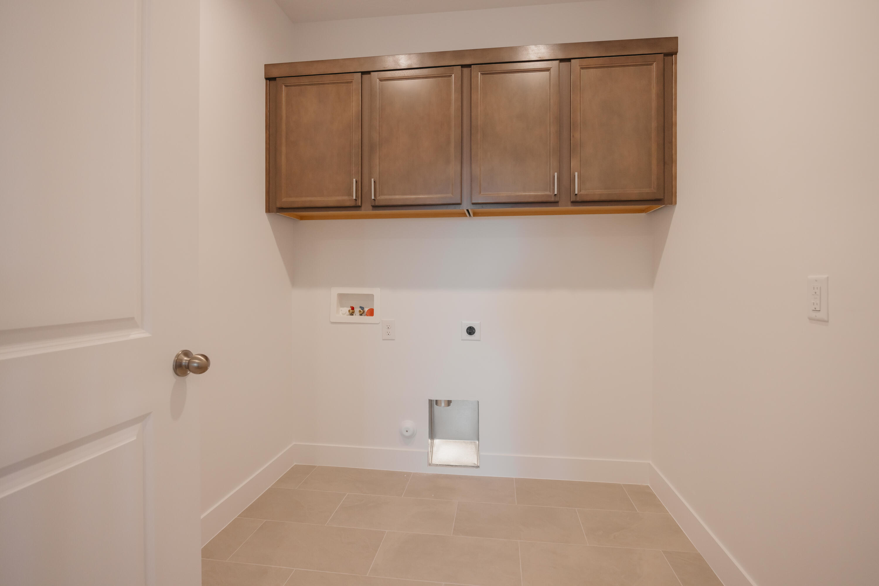 ROSALIA RIDGE AT DIVARIO - Residential