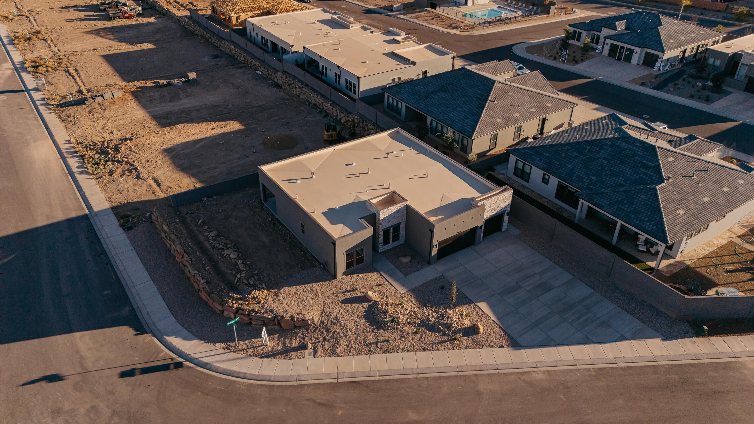 ROSALIA RIDGE AT DIVARIO - Residential