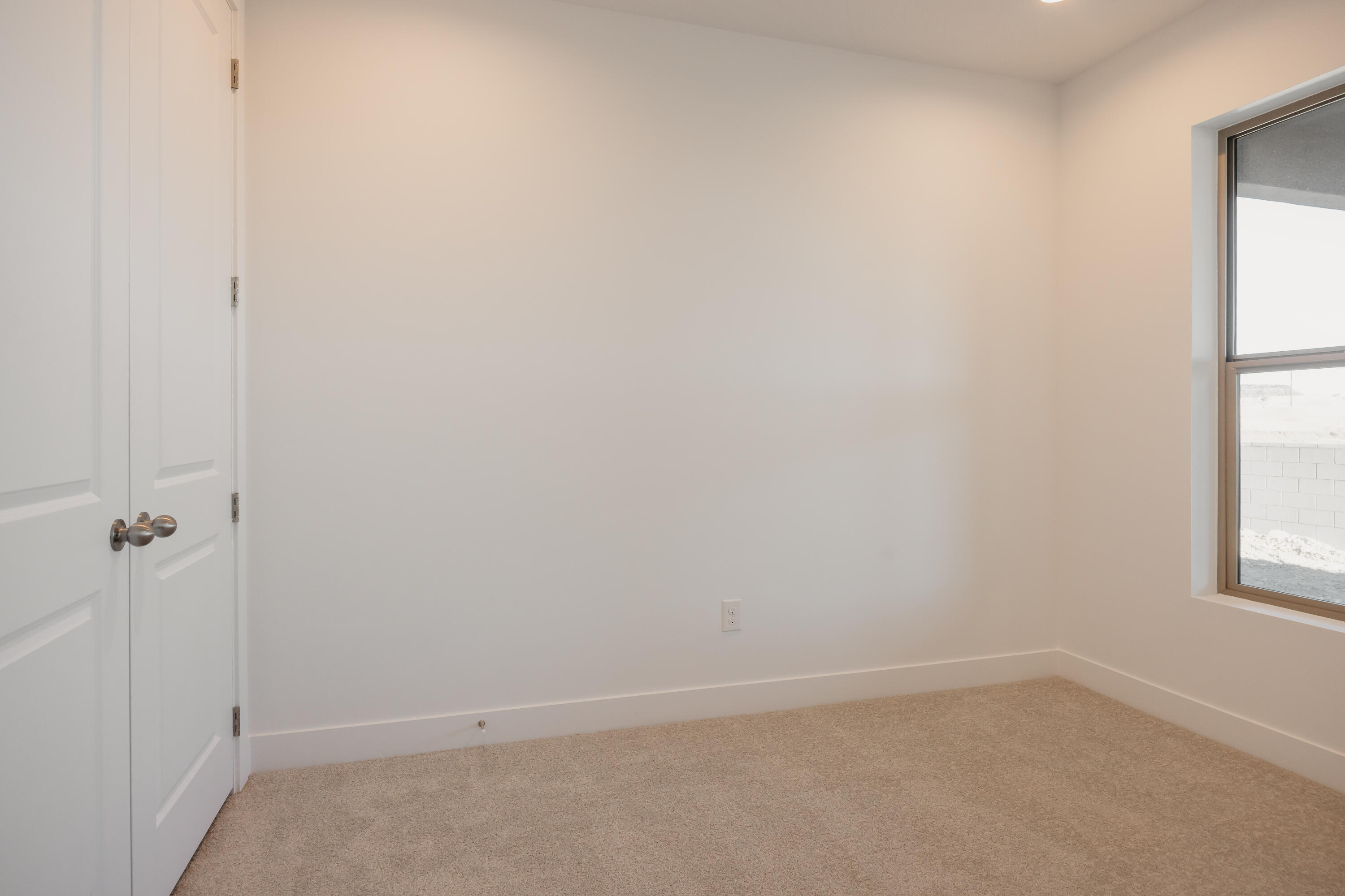 ROSALIA RIDGE AT DIVARIO - Residential