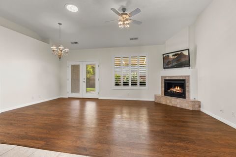 Tiny photo for 1730 W Stonebridge DR 61 #61, Saint George, UT 84770 (MLS # 26-271772)