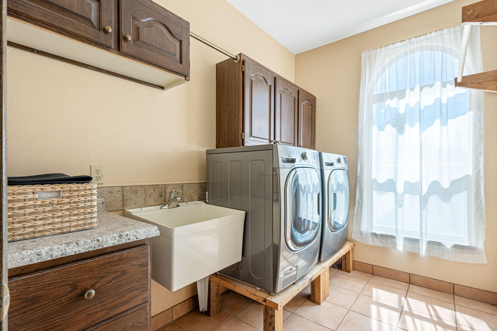 DAMMERON VALLEY HOMESTEADS - Residential