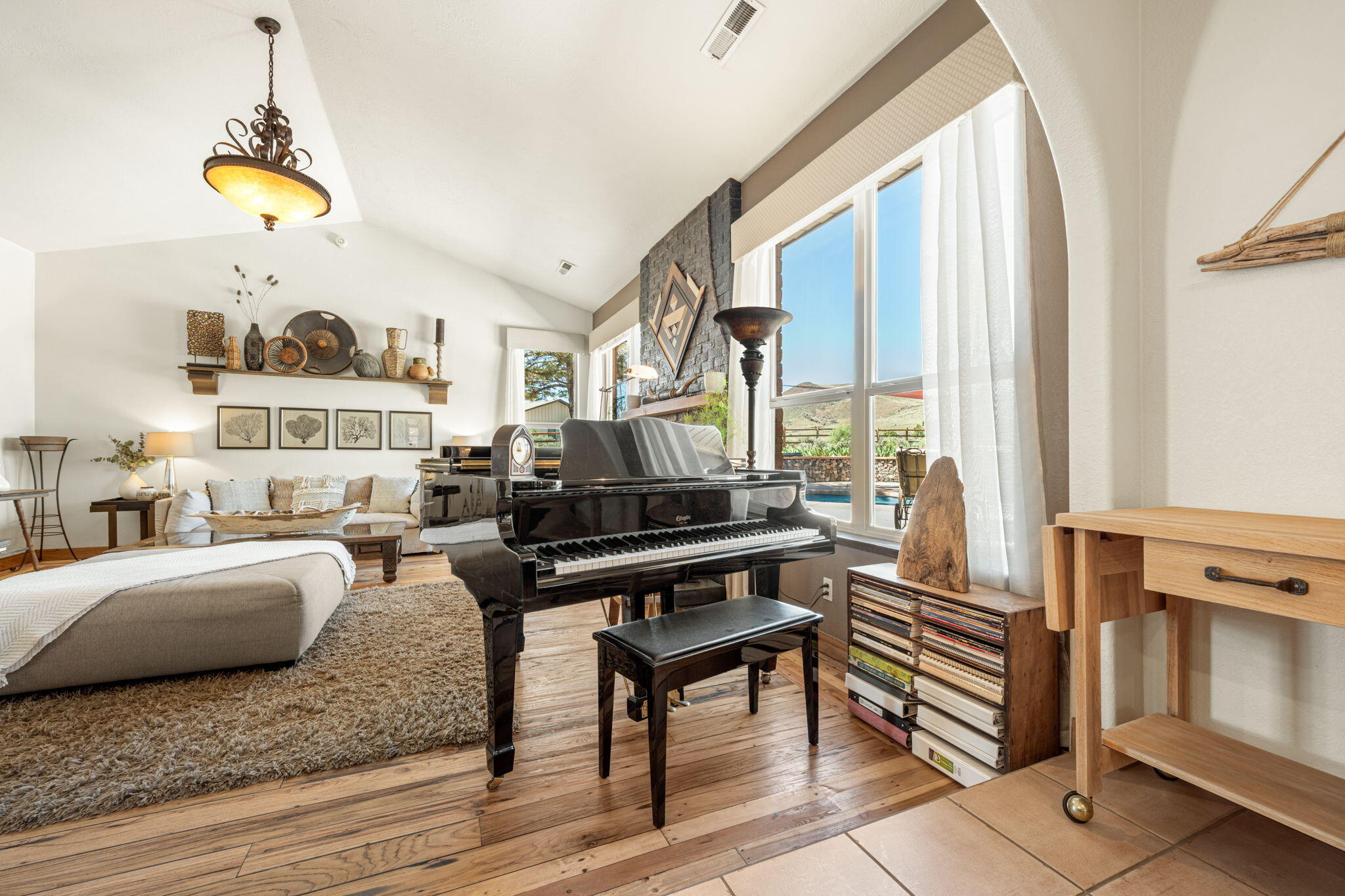 DAMMERON VALLEY HOMESTEADS - Residential