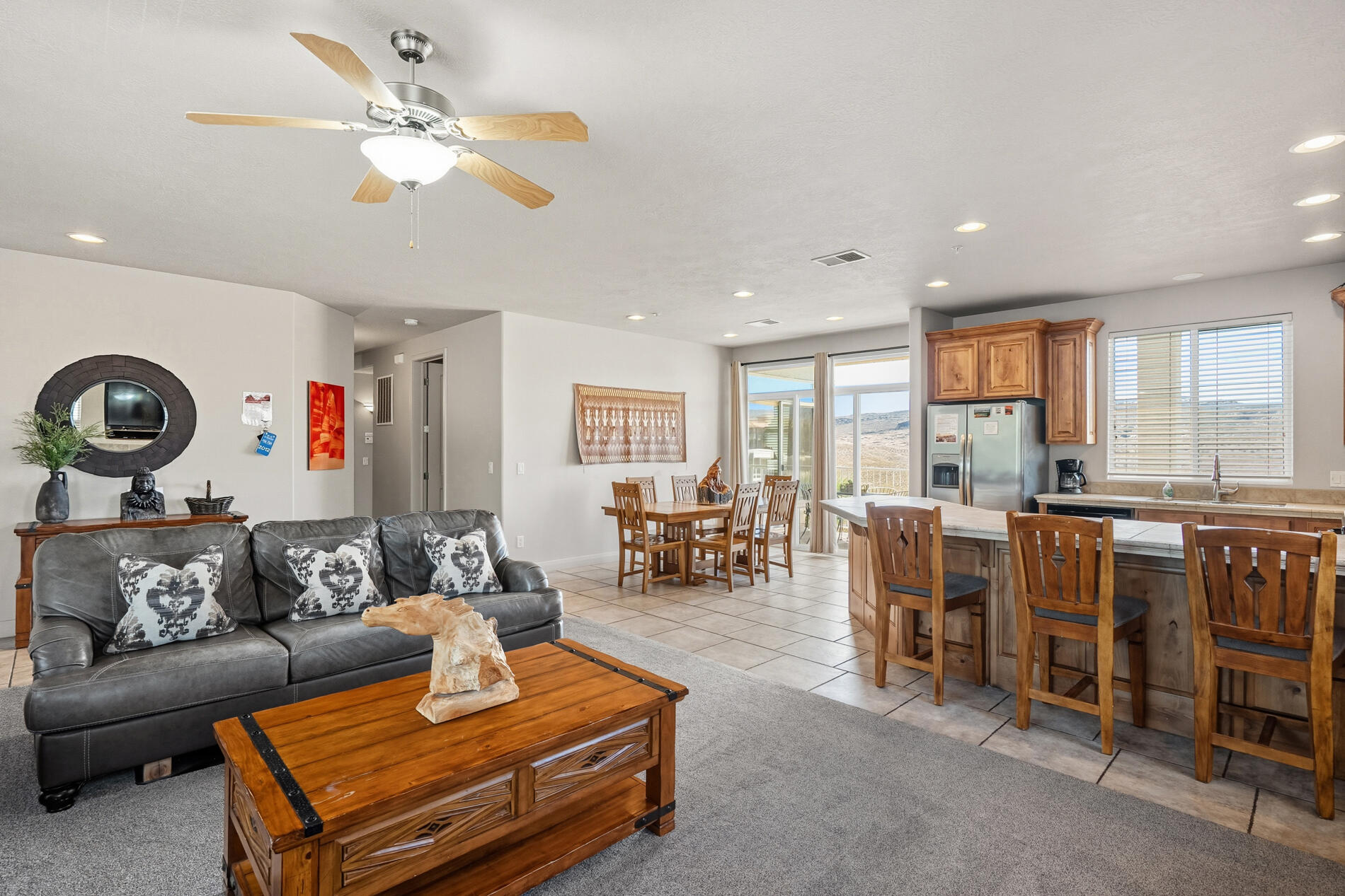 LAS PALMAS RESORT CONDOS - Residential