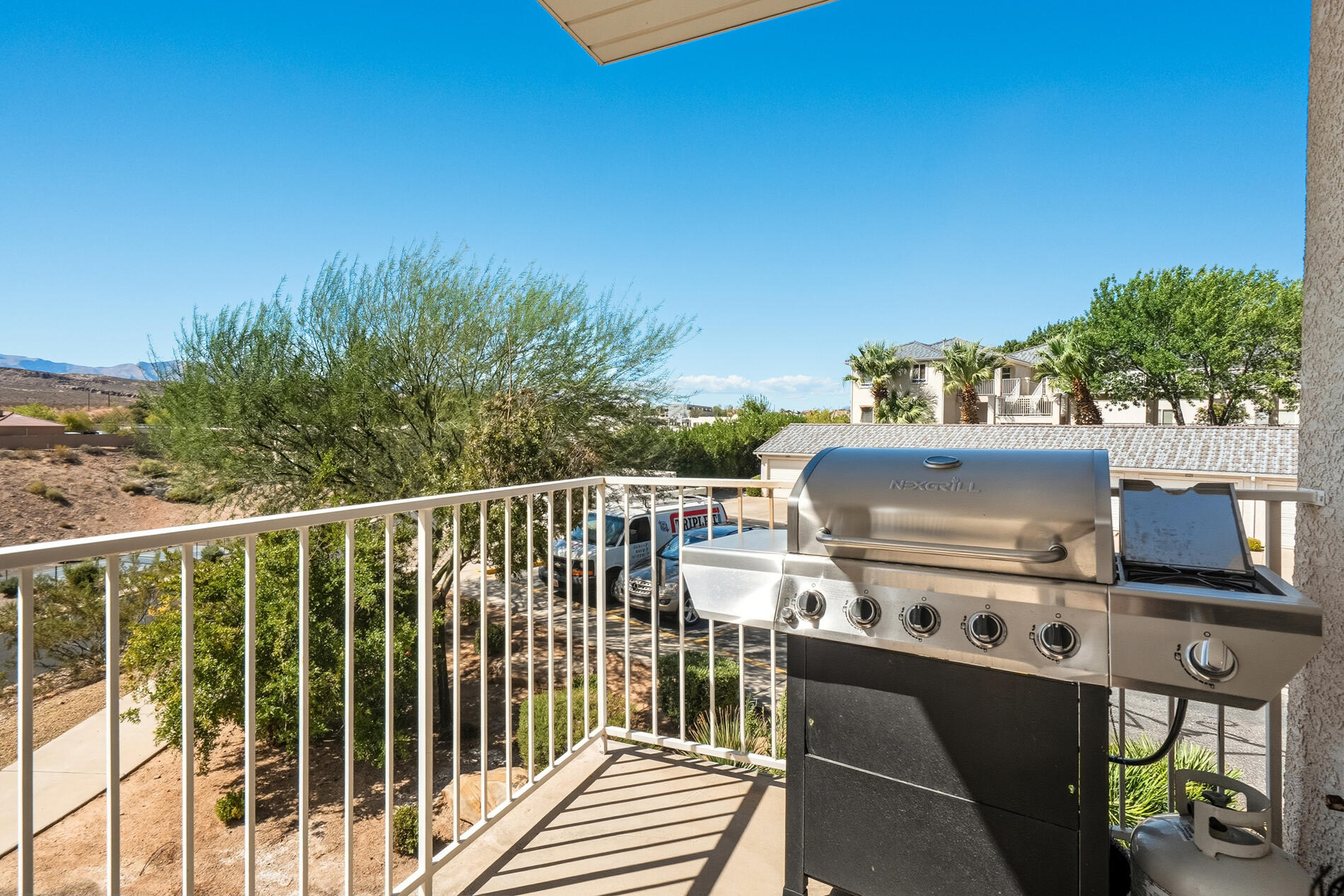 LAS PALMAS RESORT CONDOS - Residential