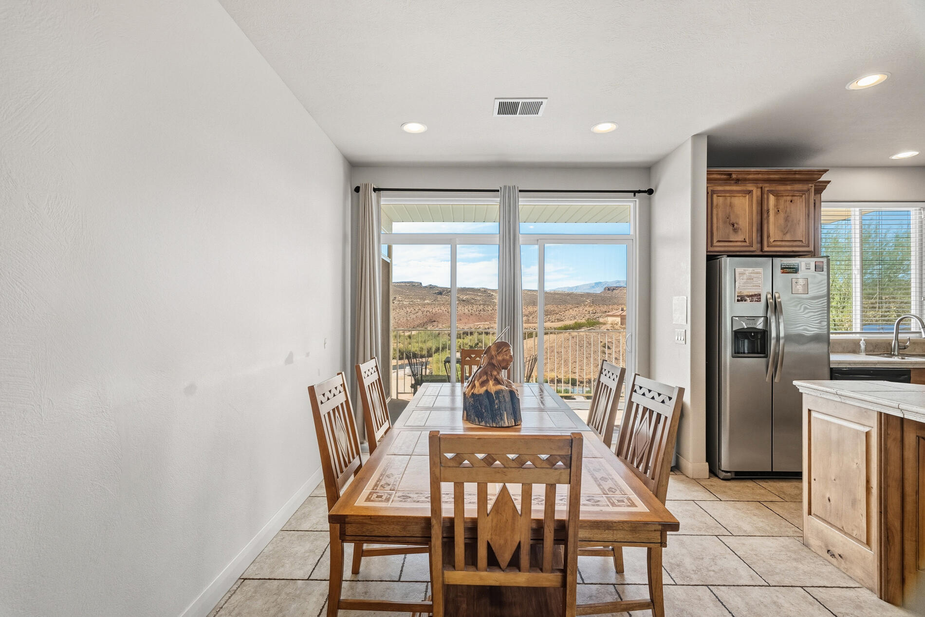 LAS PALMAS RESORT CONDOS - Residential