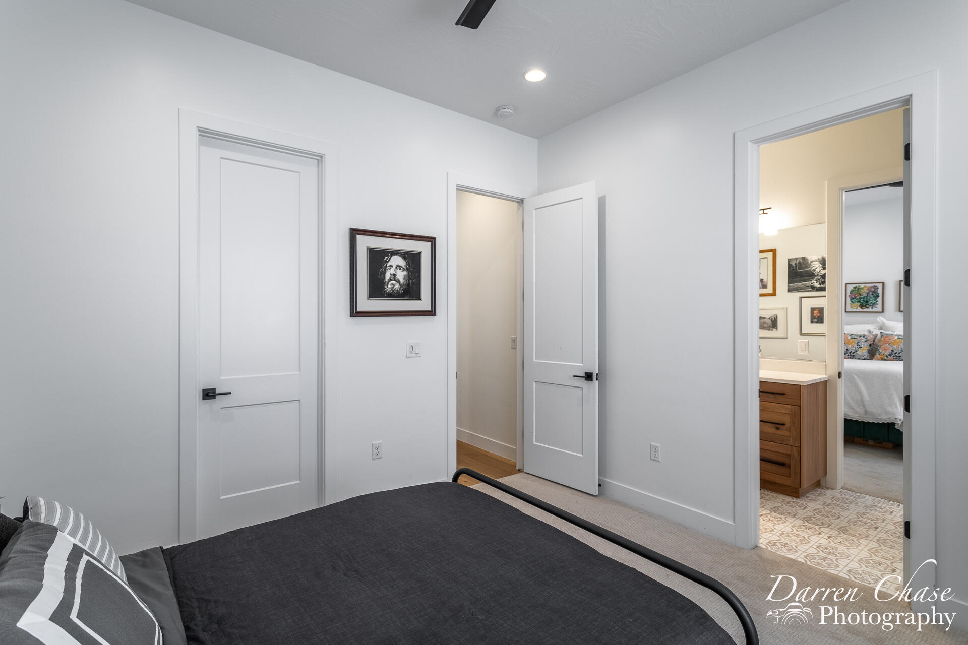 RUSTED HILLS - Residential