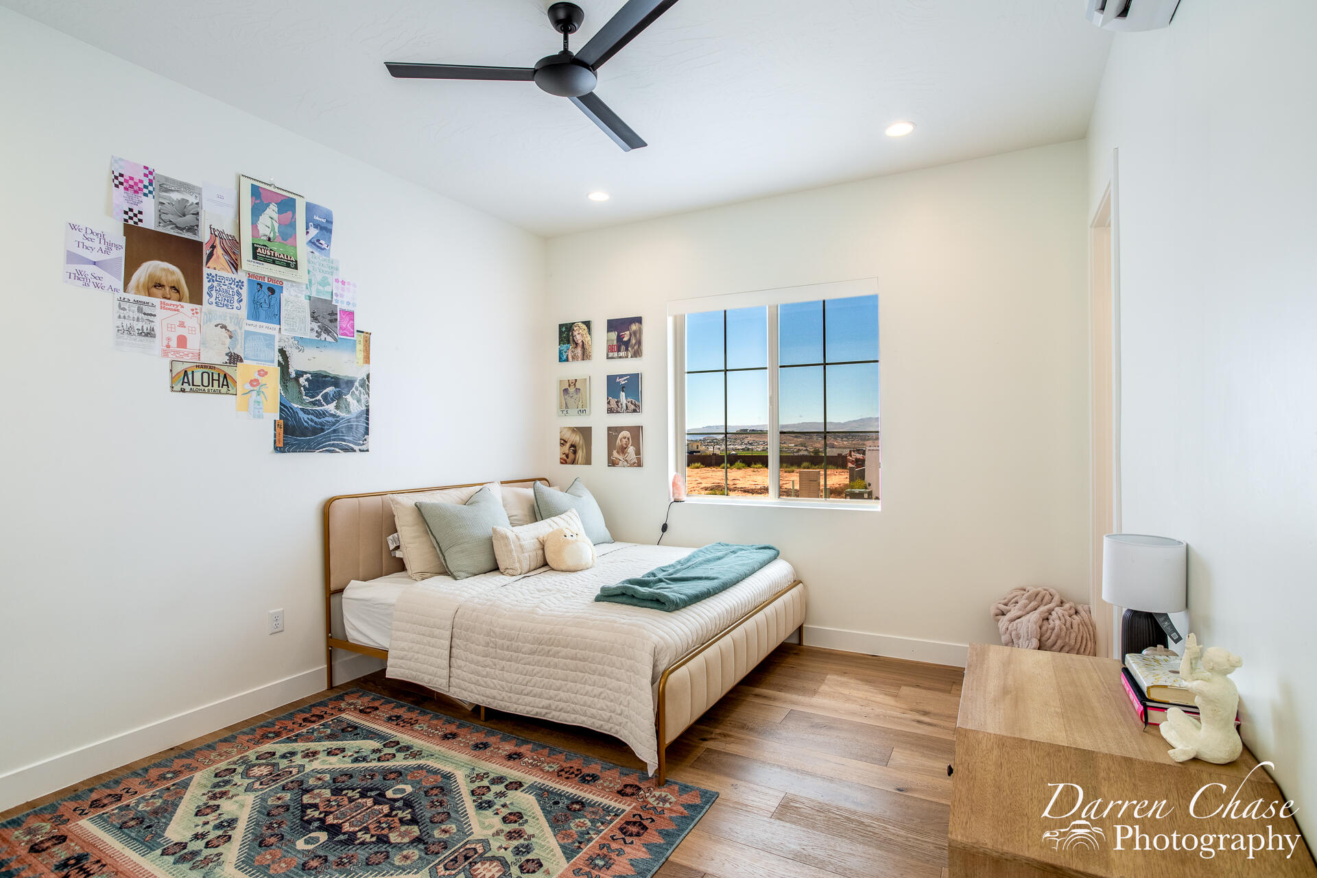 RUSTED HILLS - Residential