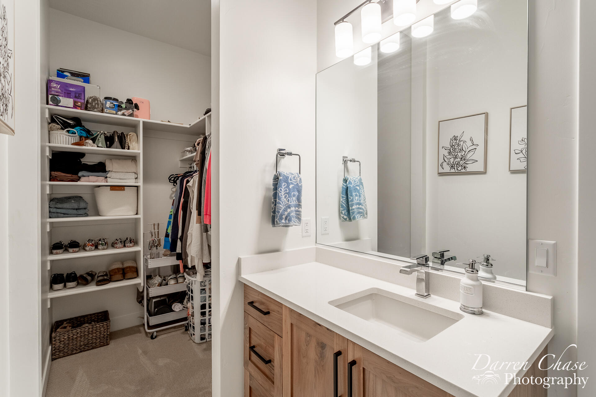 RUSTED HILLS - Residential