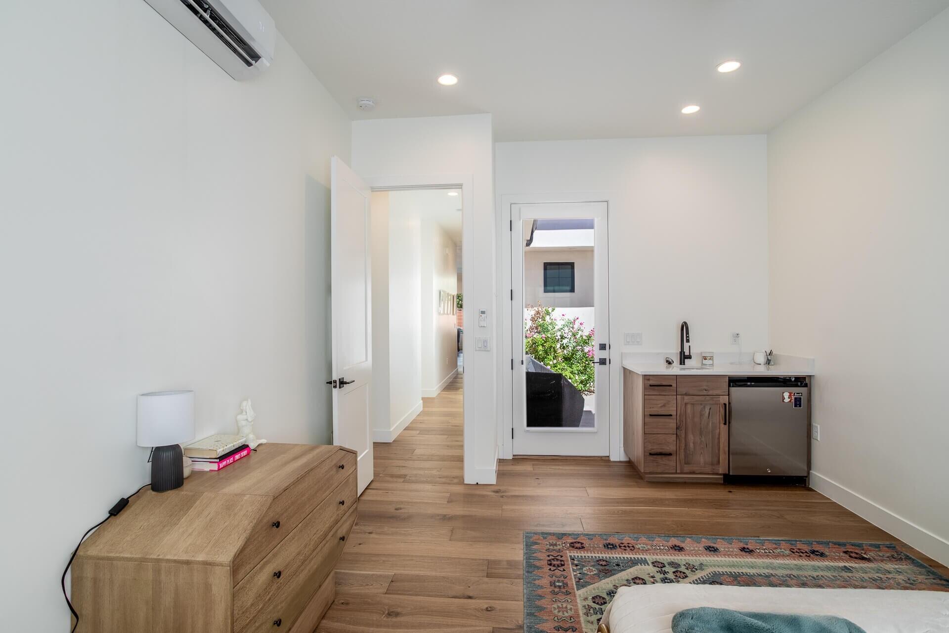 RUSTED HILLS - Residential