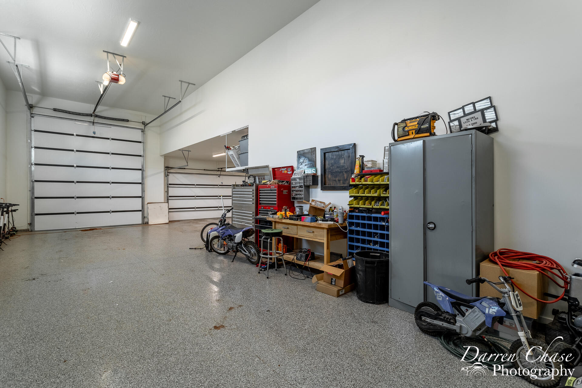 RUSTED HILLS - Residential