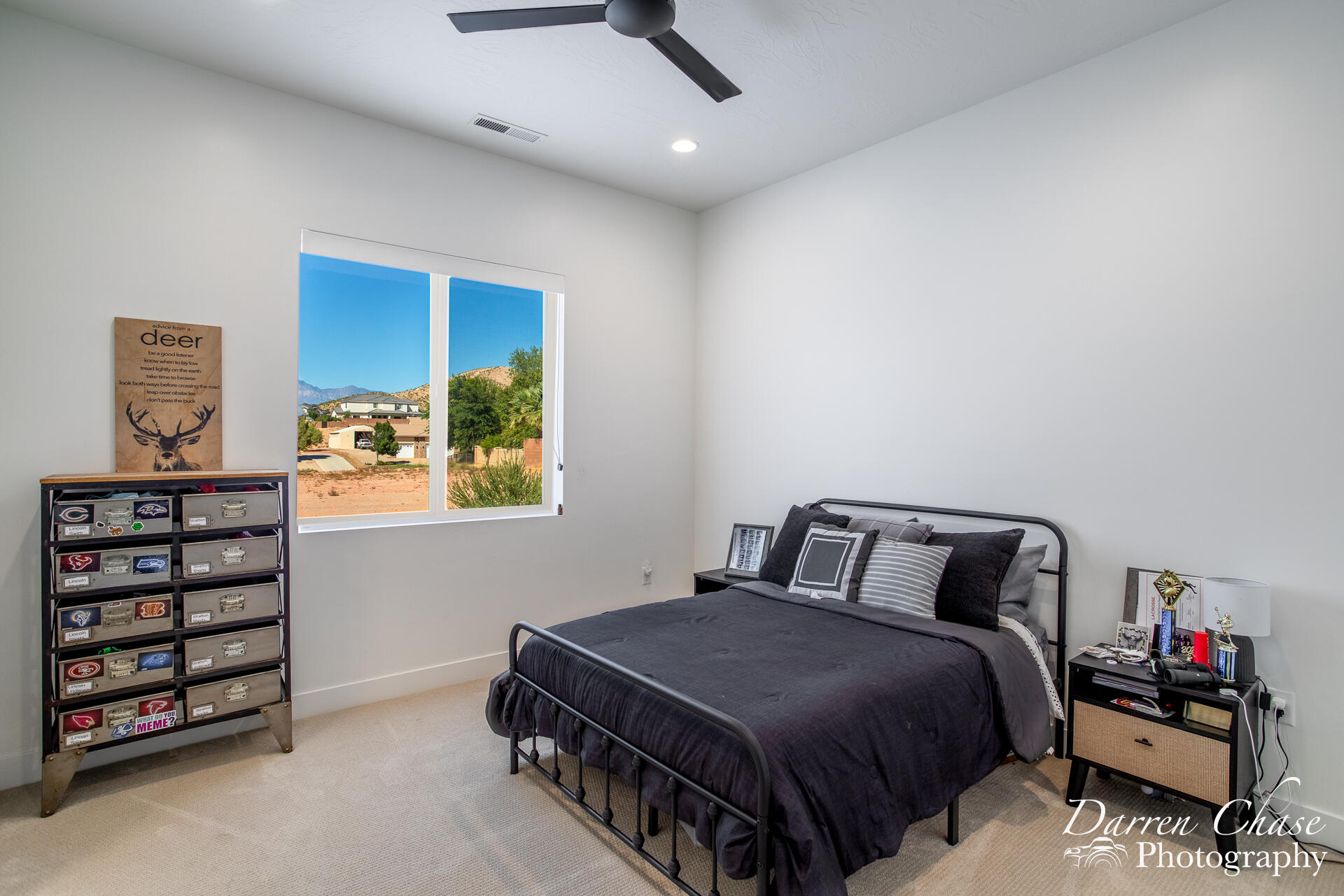 RUSTED HILLS - Residential