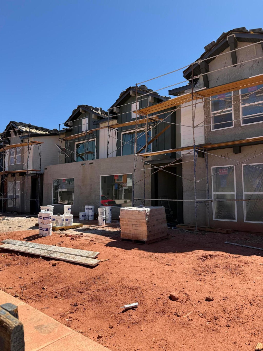 Photo of 3938 Roadrunner Alley, Santa Clara, UT 84765 (MLS # 26-275817)