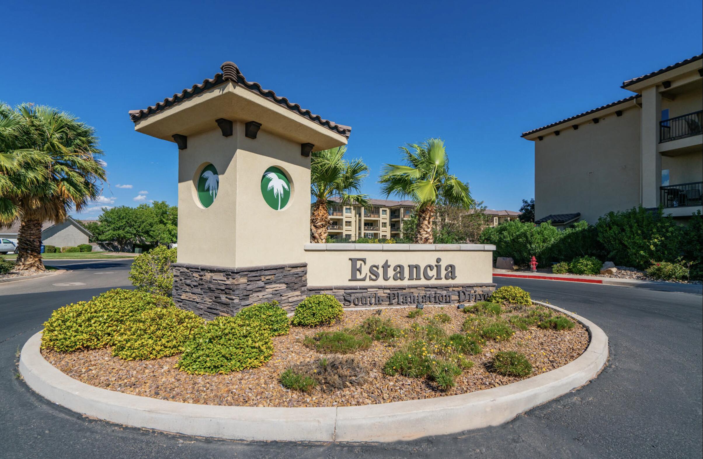 ESTANCIA - Residential