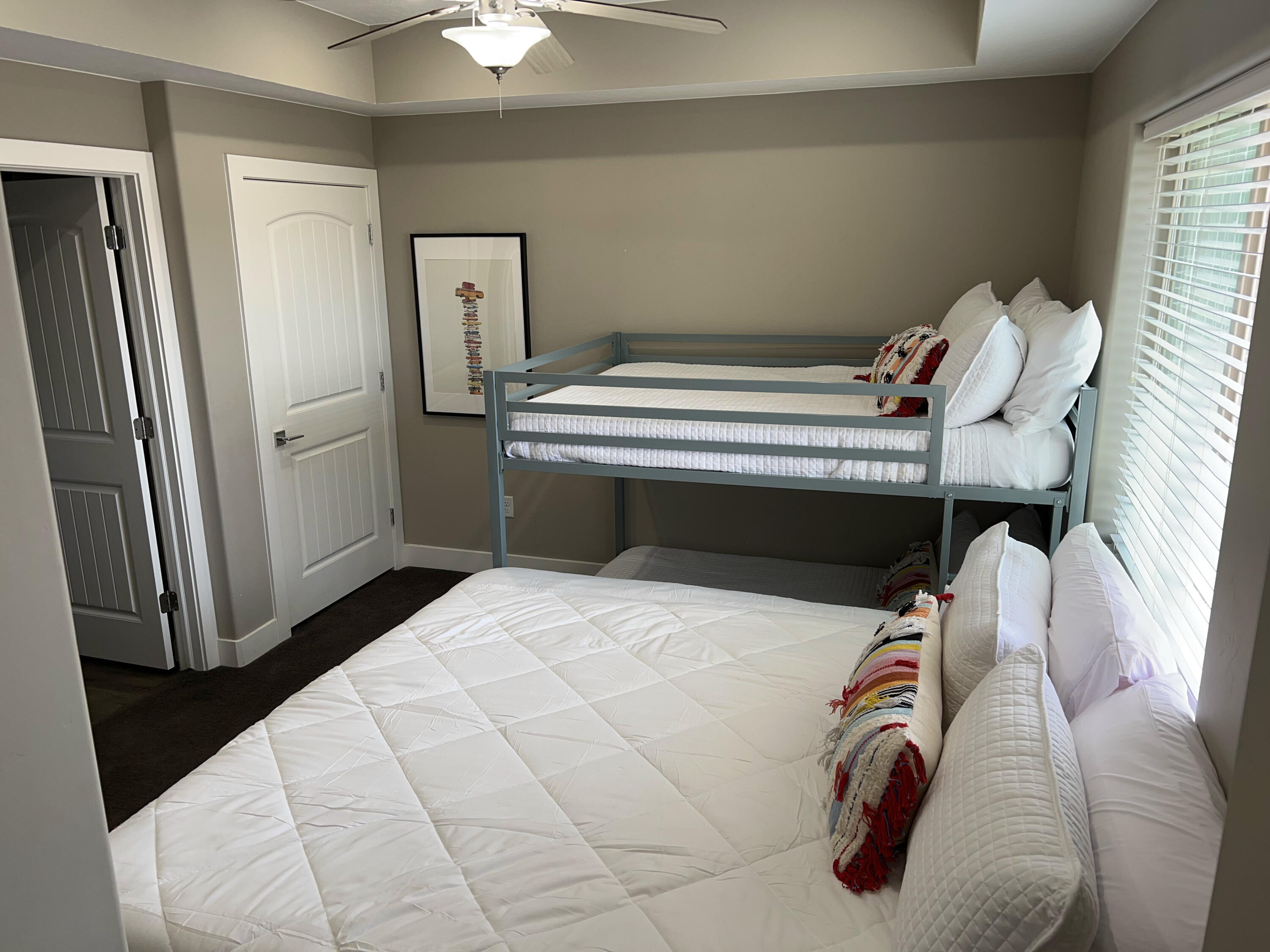 ESTANCIA - Residential