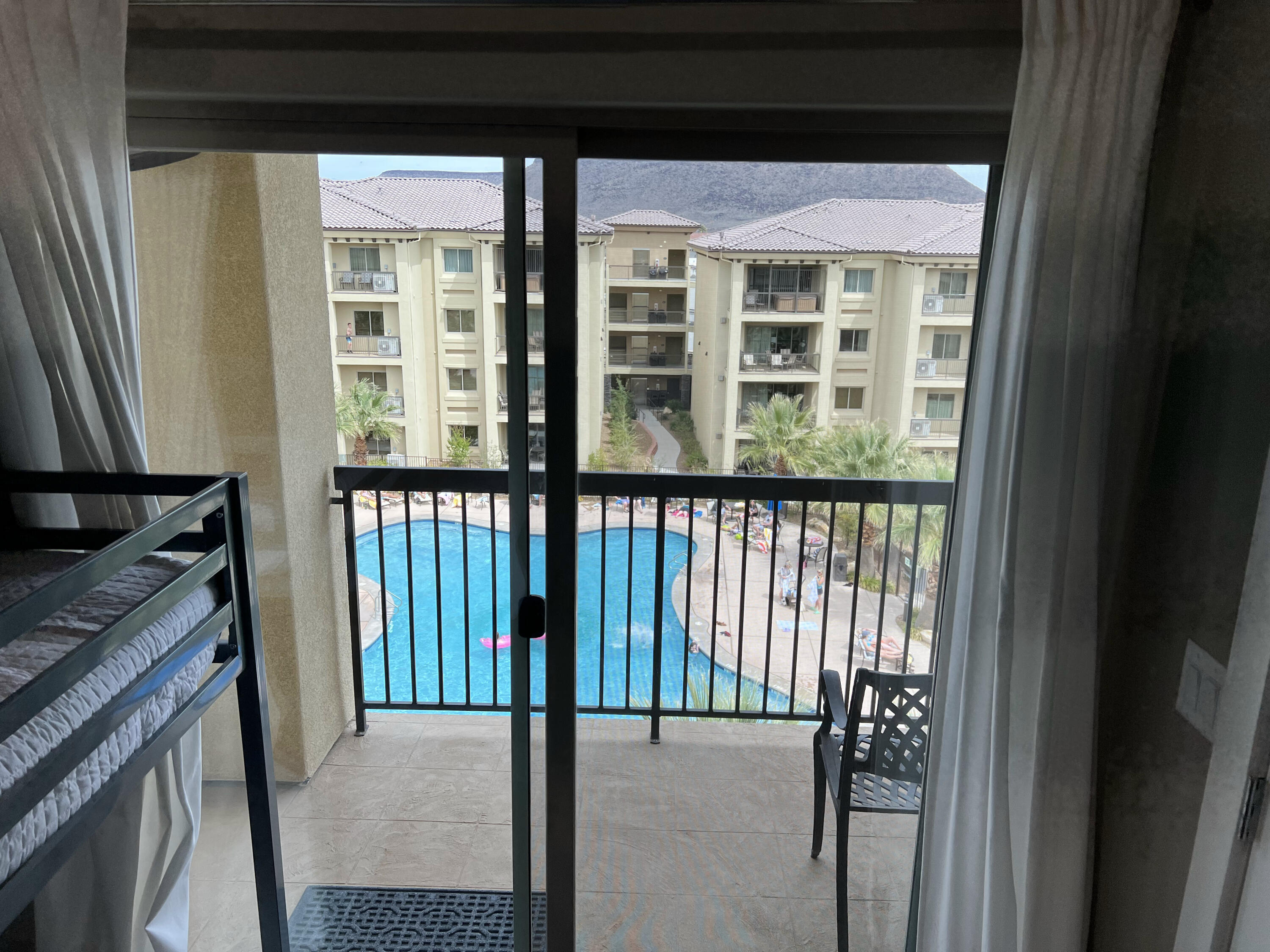 ESTANCIA - Residential