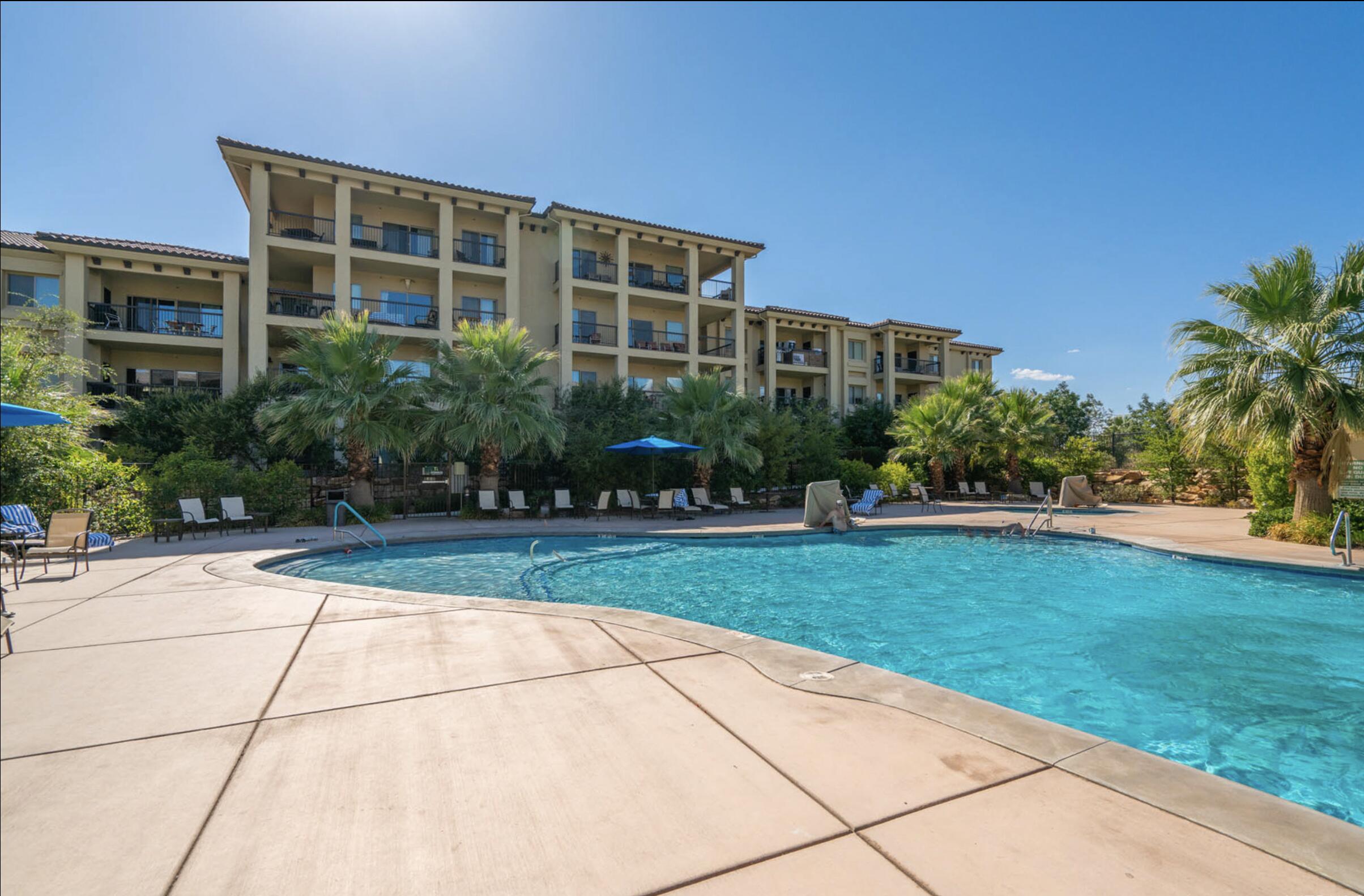 ESTANCIA - Residential