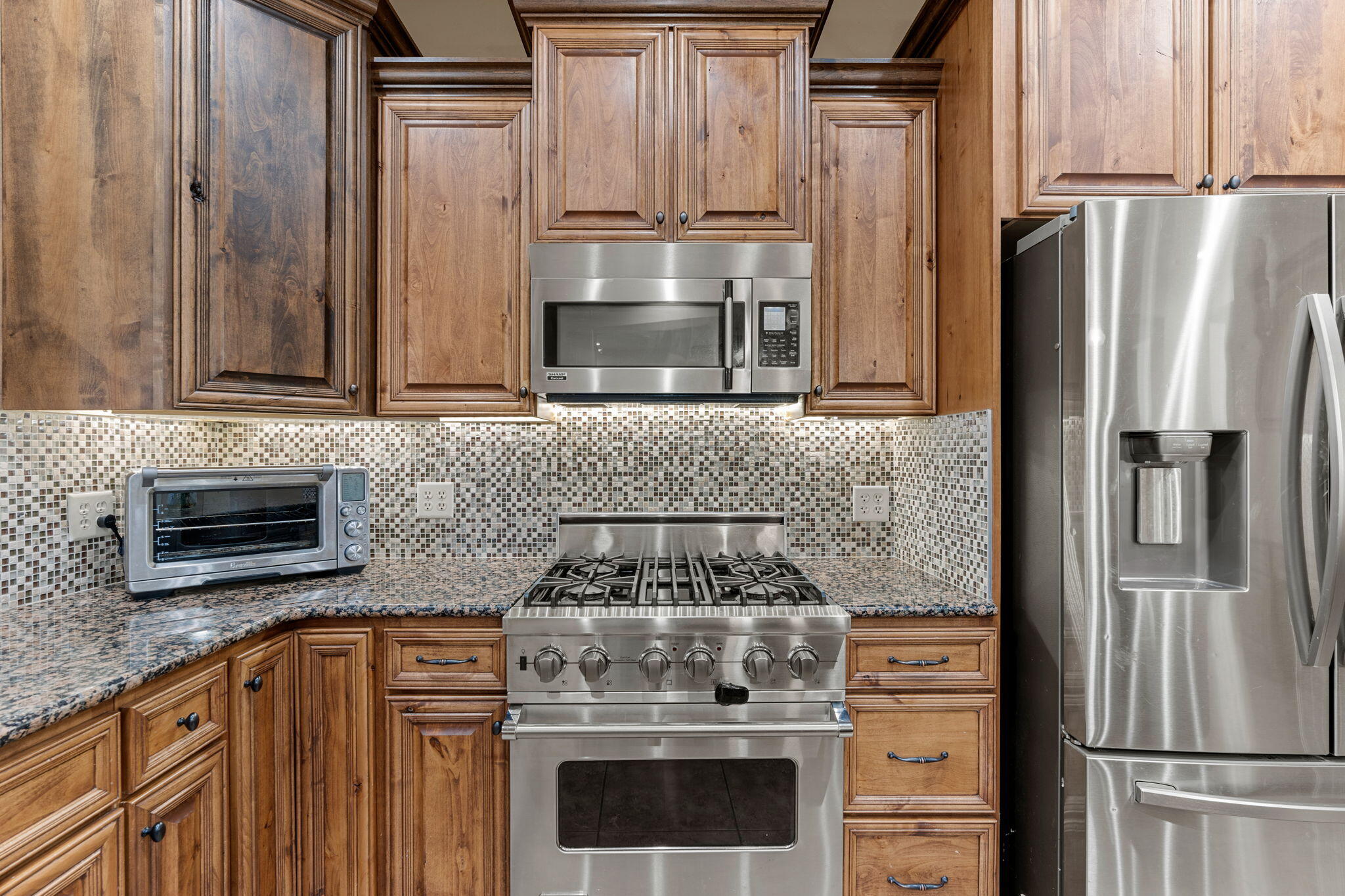 SHADOW SPRINGS - Residential