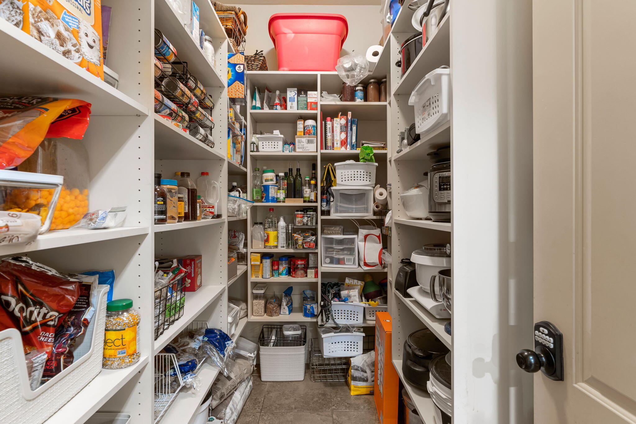 SHADOW SPRINGS - Residential