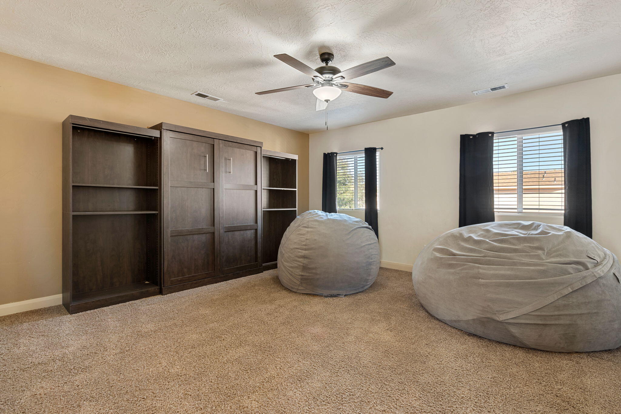 SHADOW SPRINGS - Residential