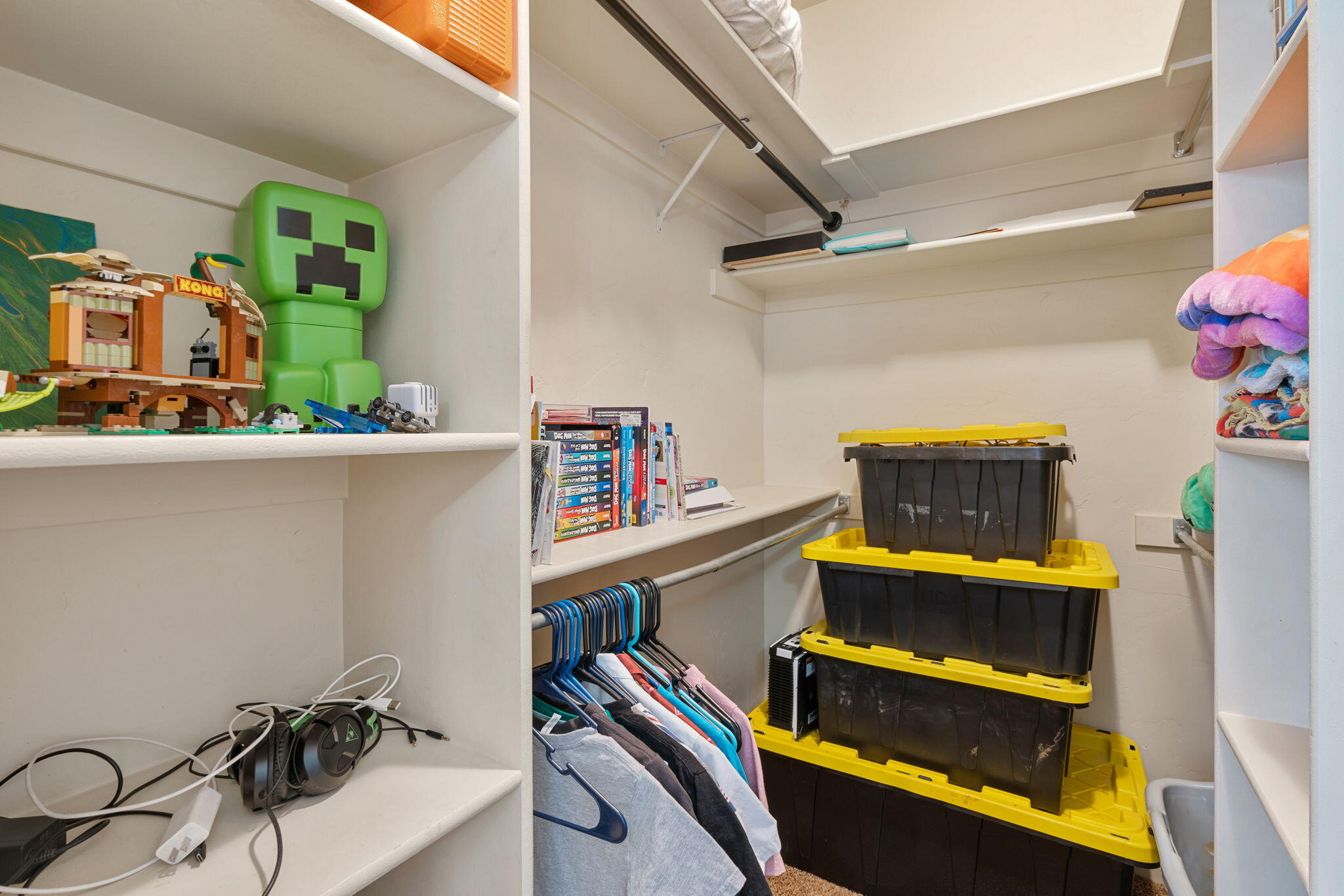 SHADOW SPRINGS - Residential