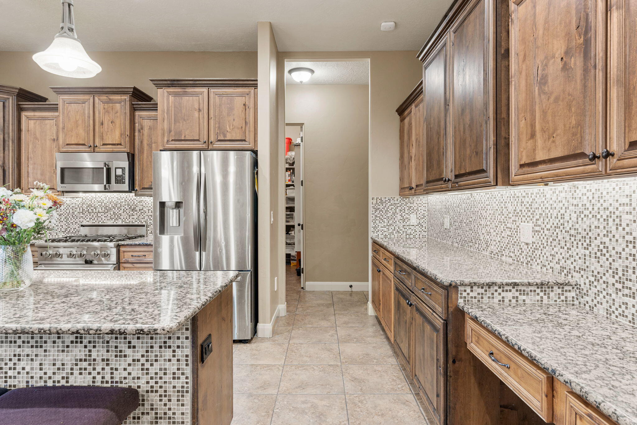 SHADOW SPRINGS - Residential