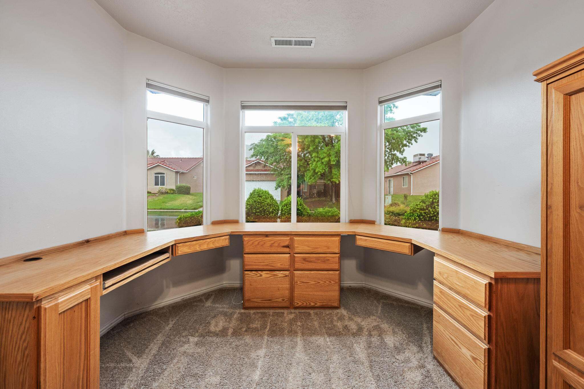 PADRE LAKES TOWNHOMES - Residential