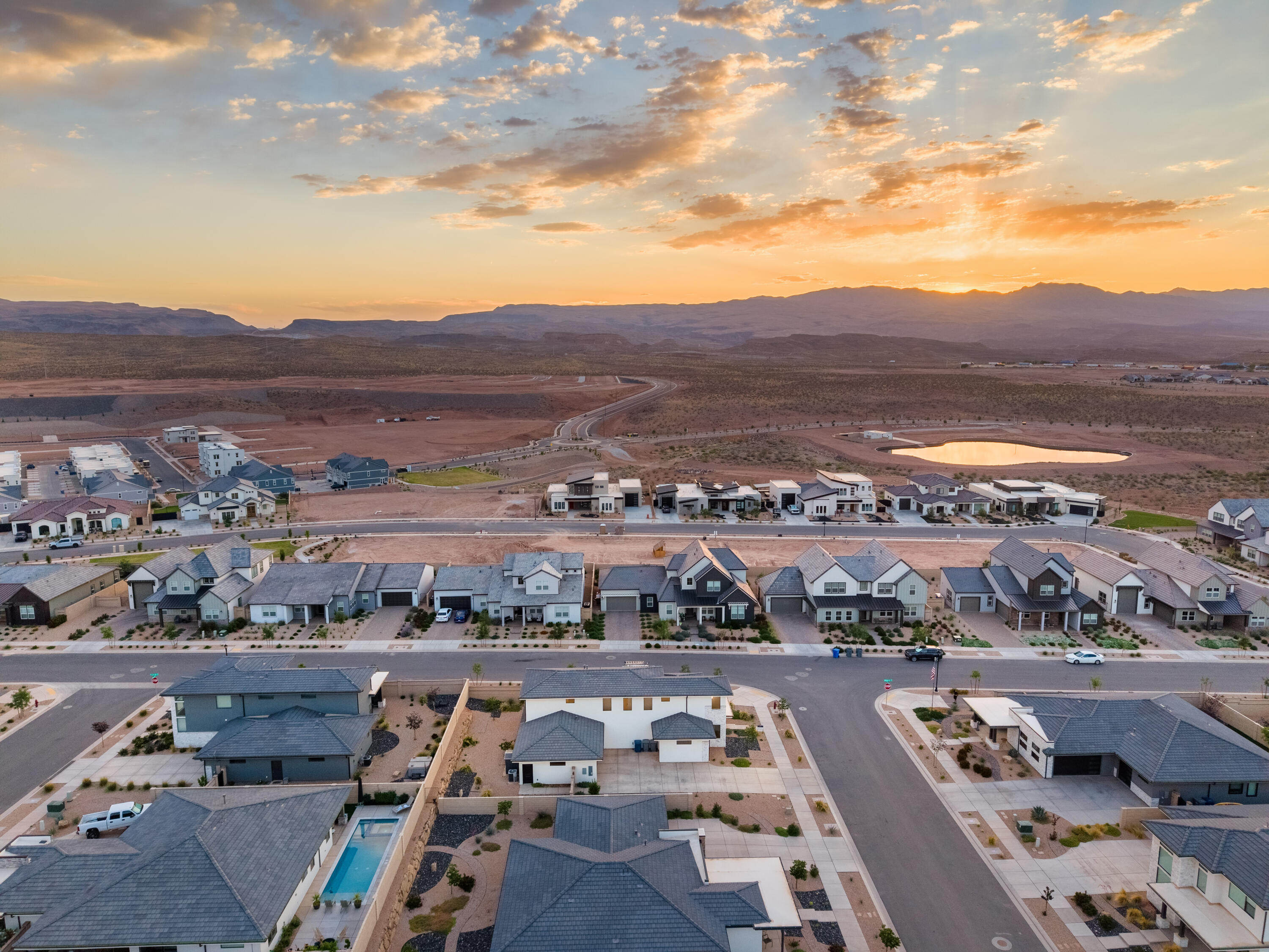 DESERT COLOR SAGE HAVEN - Residential