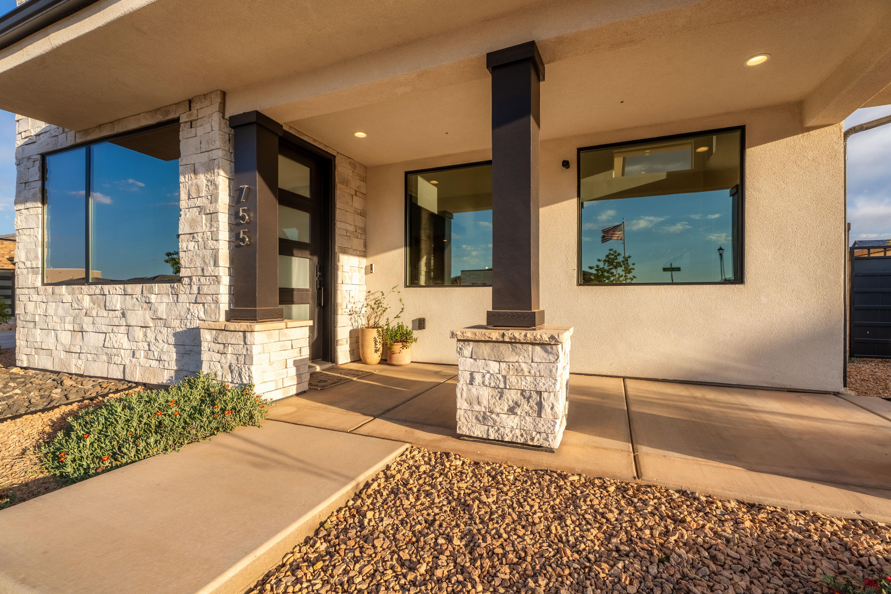 DESERT COLOR SAGE HAVEN - Residential