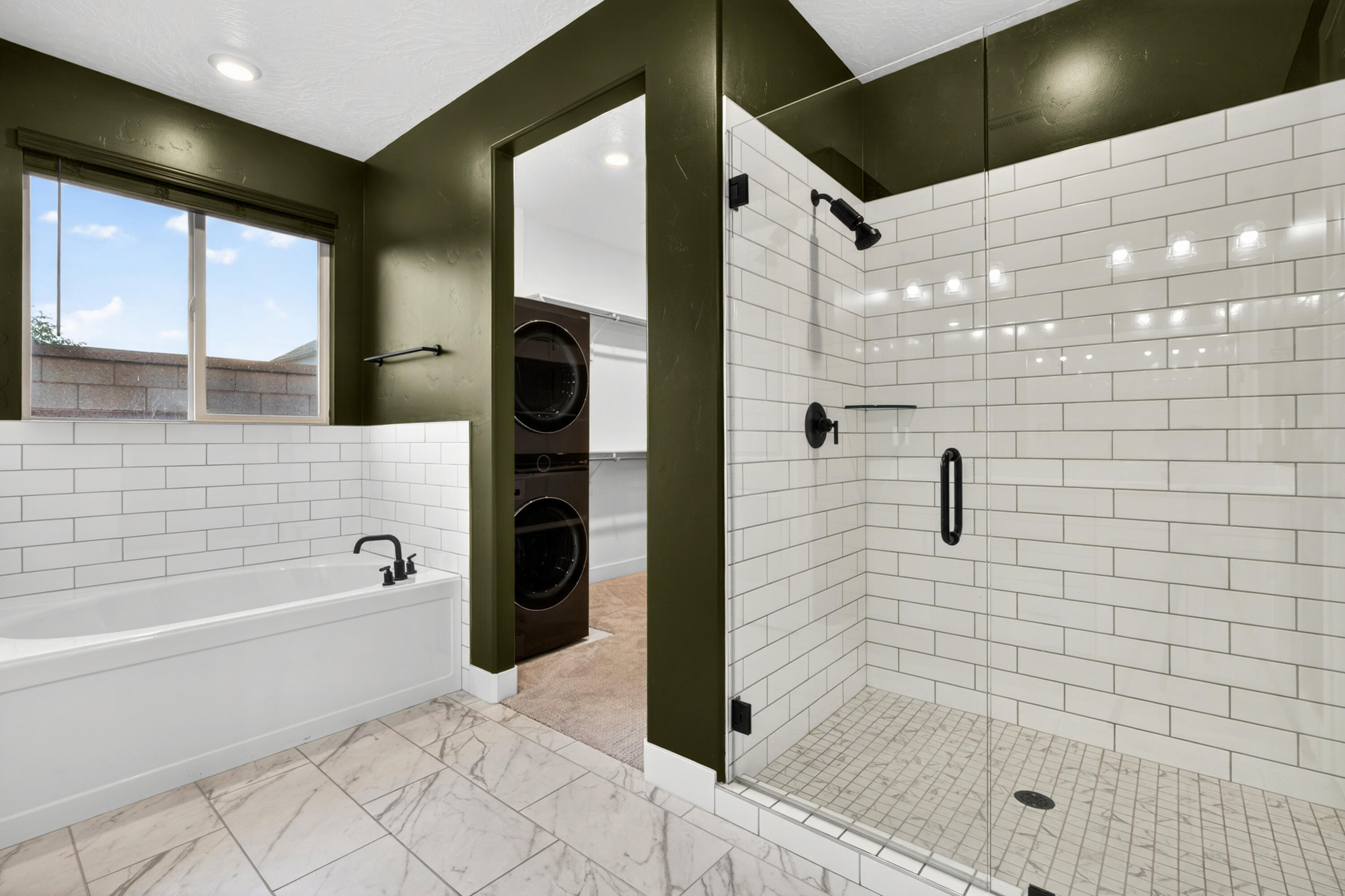 DESERT COLOR SAGE HAVEN - Residential