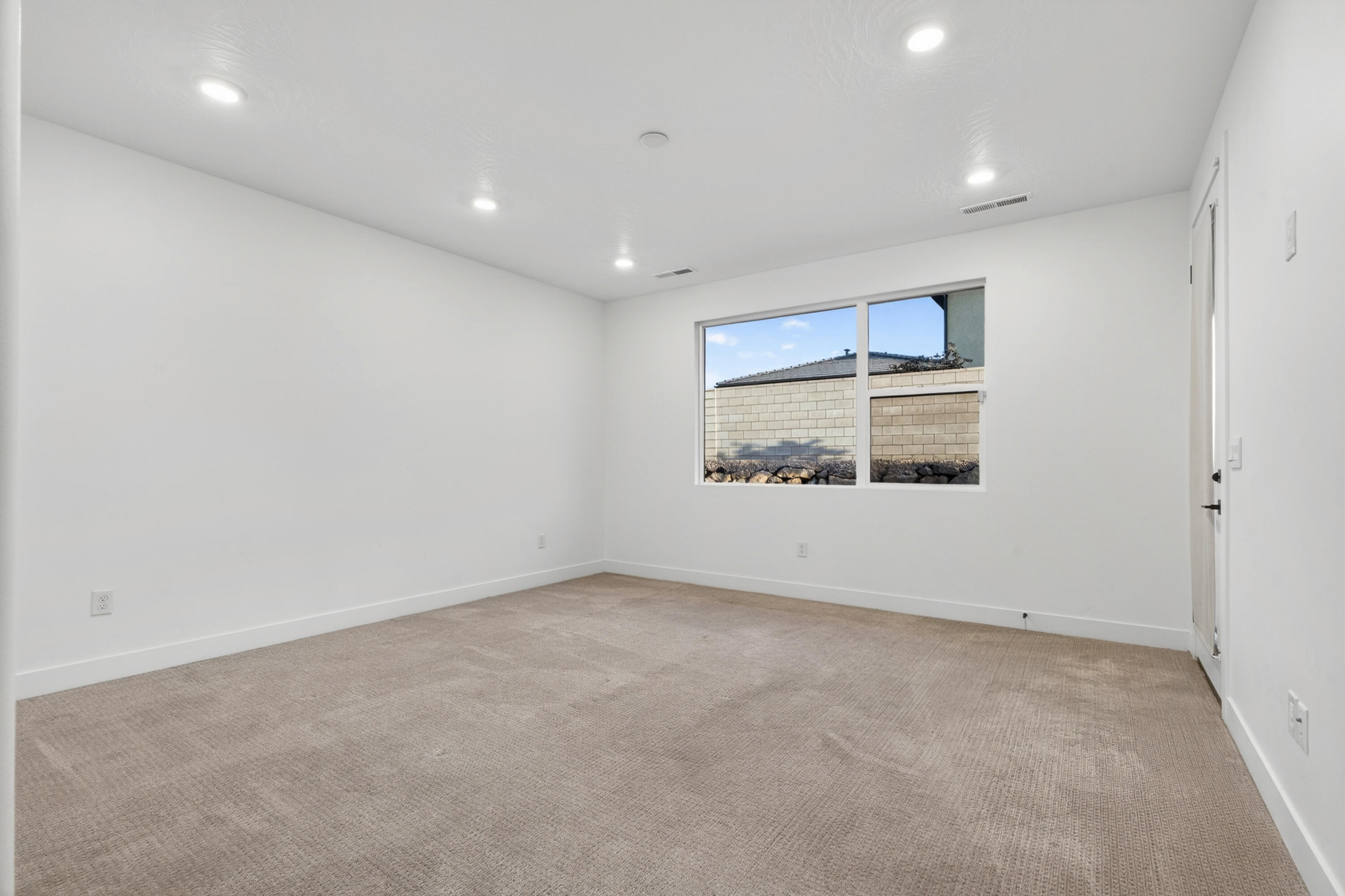 DESERT COLOR SAGE HAVEN - Residential