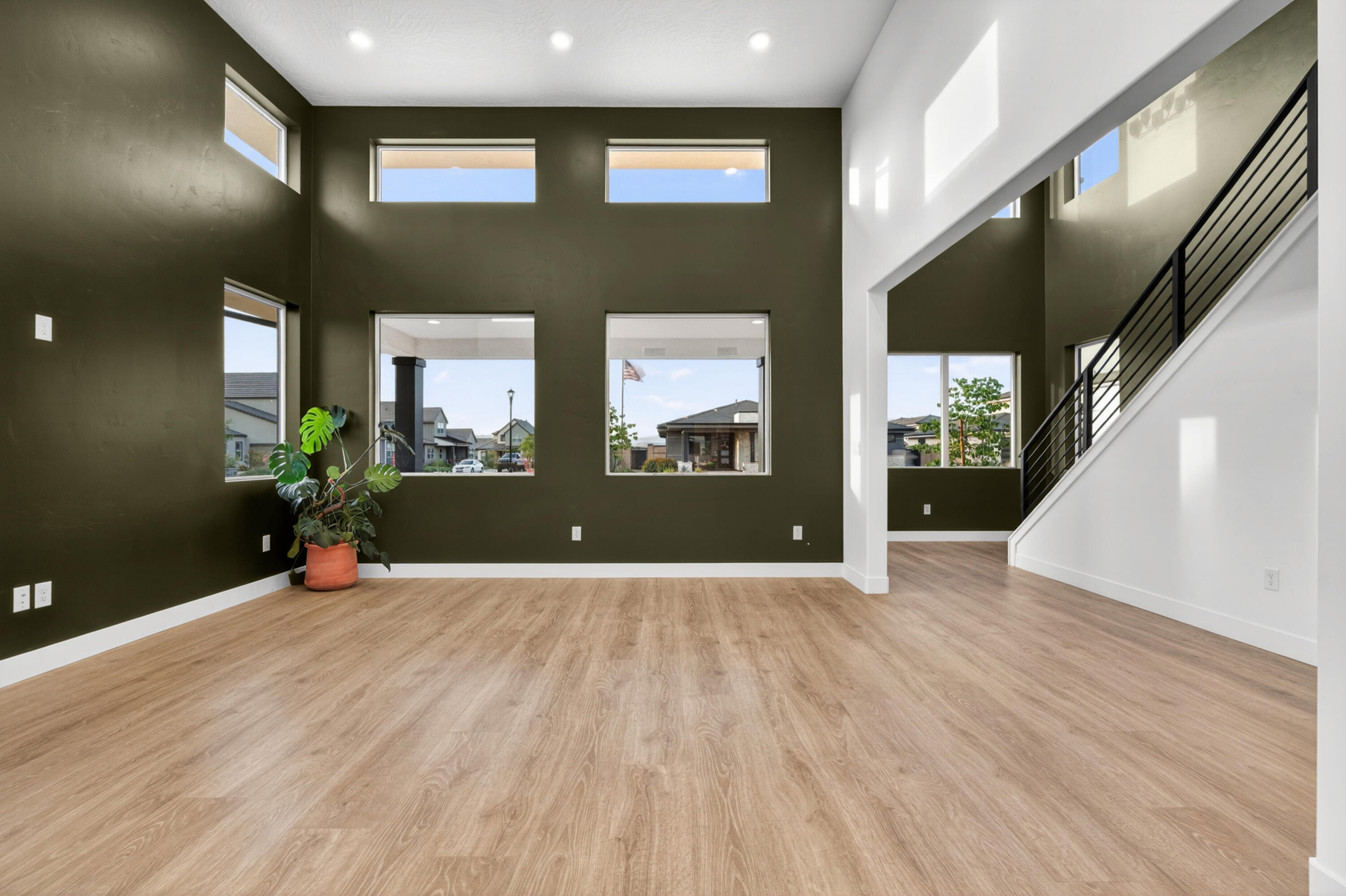 DESERT COLOR SAGE HAVEN - Residential