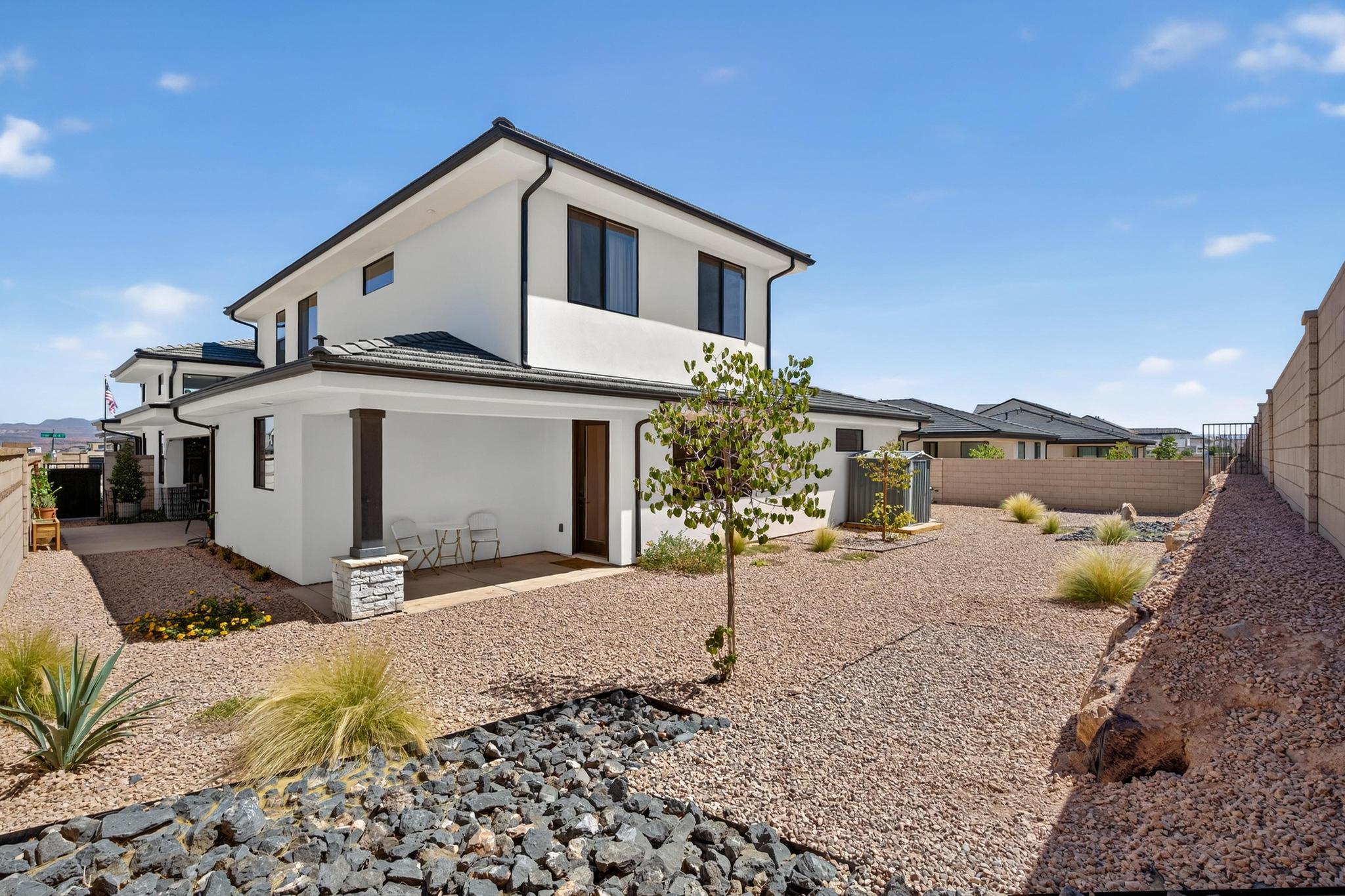 DESERT COLOR SAGE HAVEN - Residential