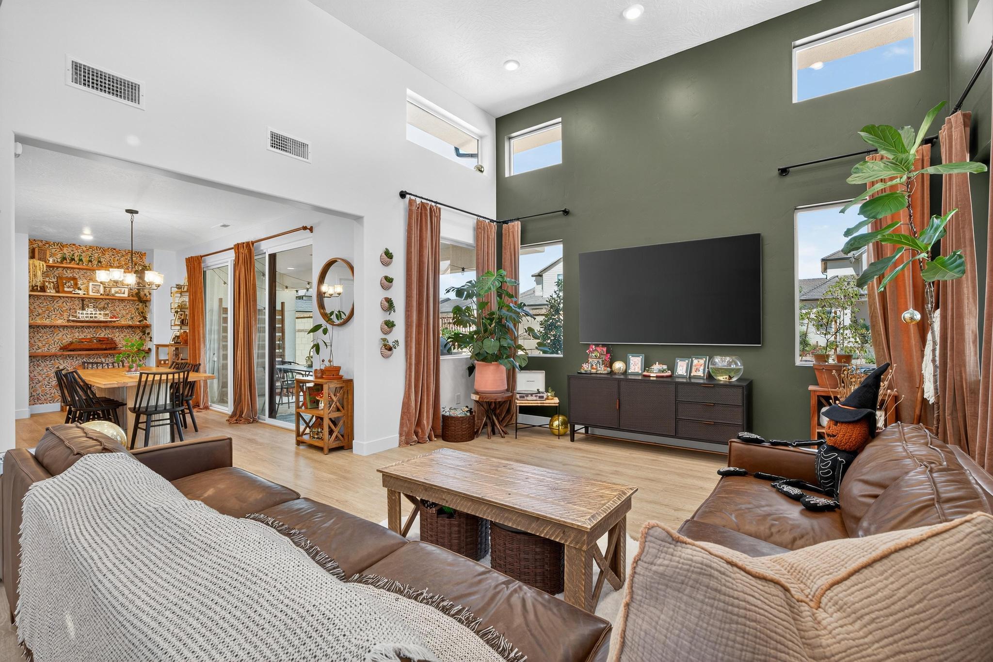 DESERT COLOR SAGE HAVEN - Residential