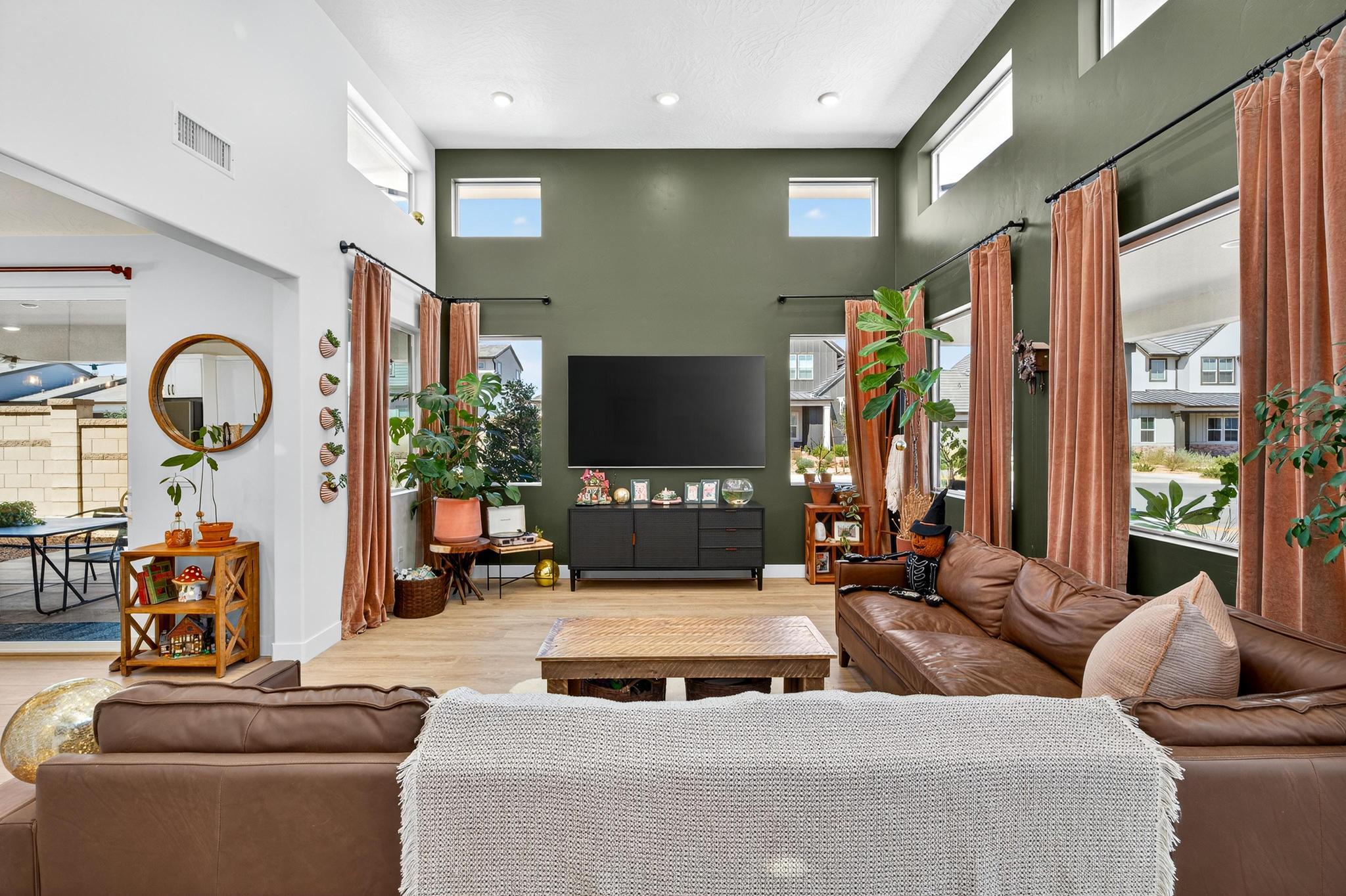 DESERT COLOR SAGE HAVEN - Residential