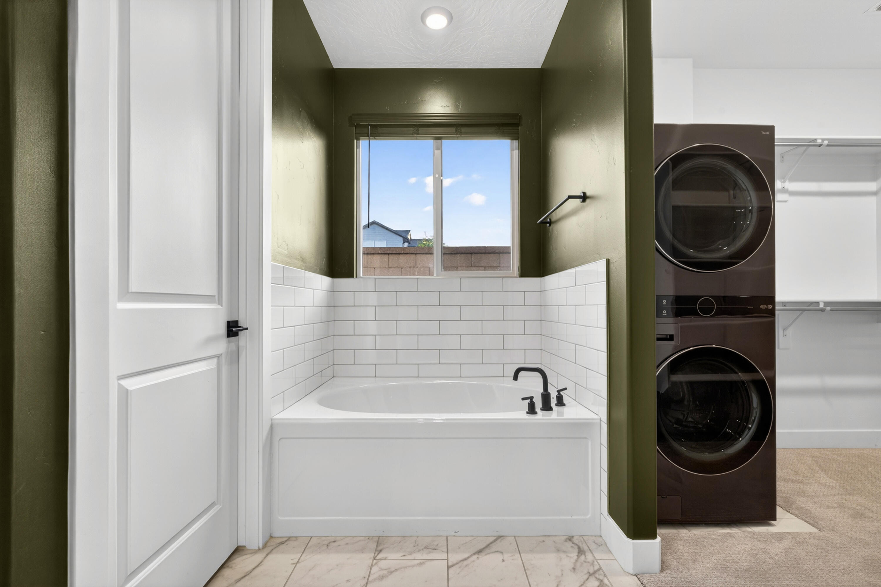 DESERT COLOR SAGE HAVEN - Residential