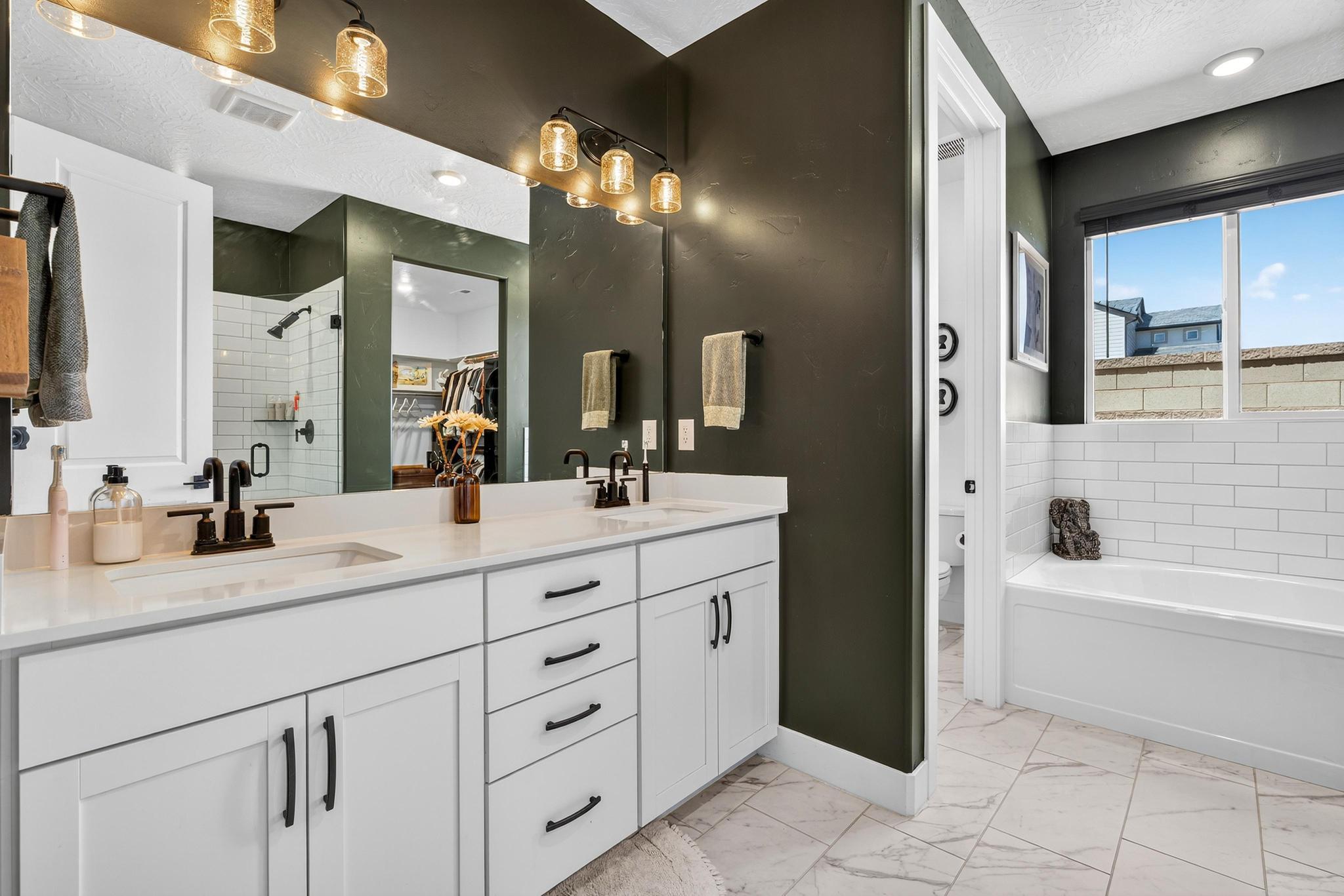 DESERT COLOR SAGE HAVEN - Residential