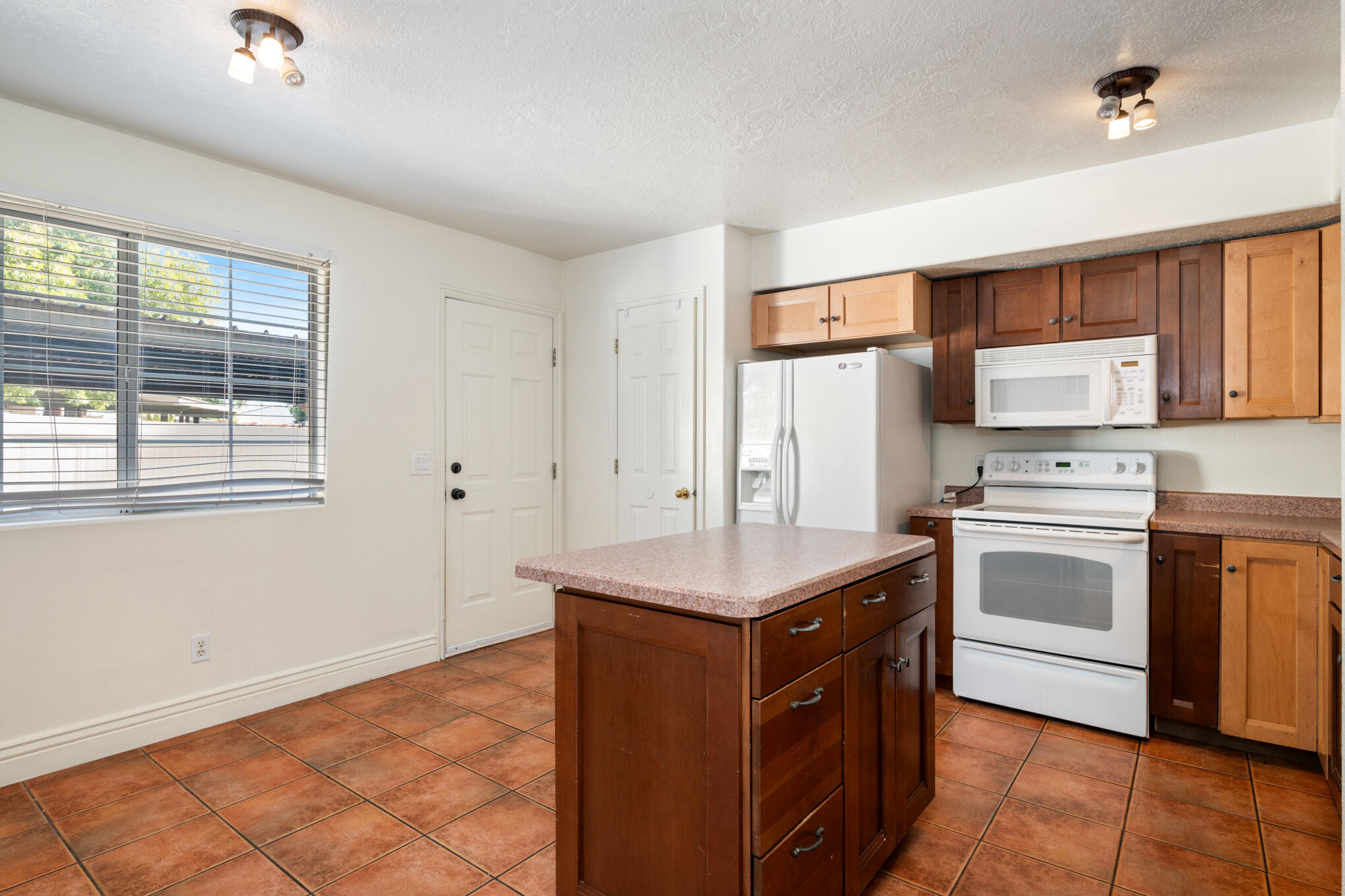 TURTLE CREEK AT GREEN SPRINGS - Residential