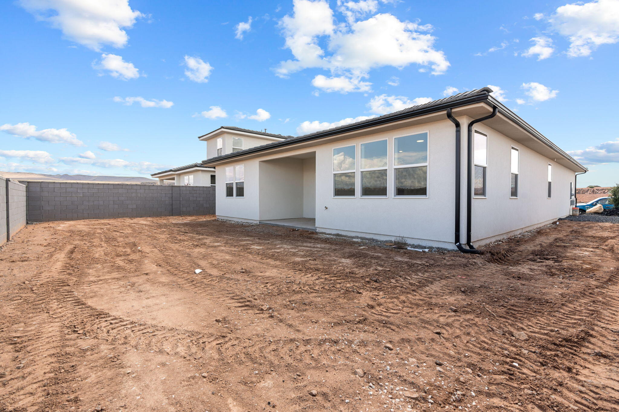 LEGACY AT SAND HOLLOW - Residential