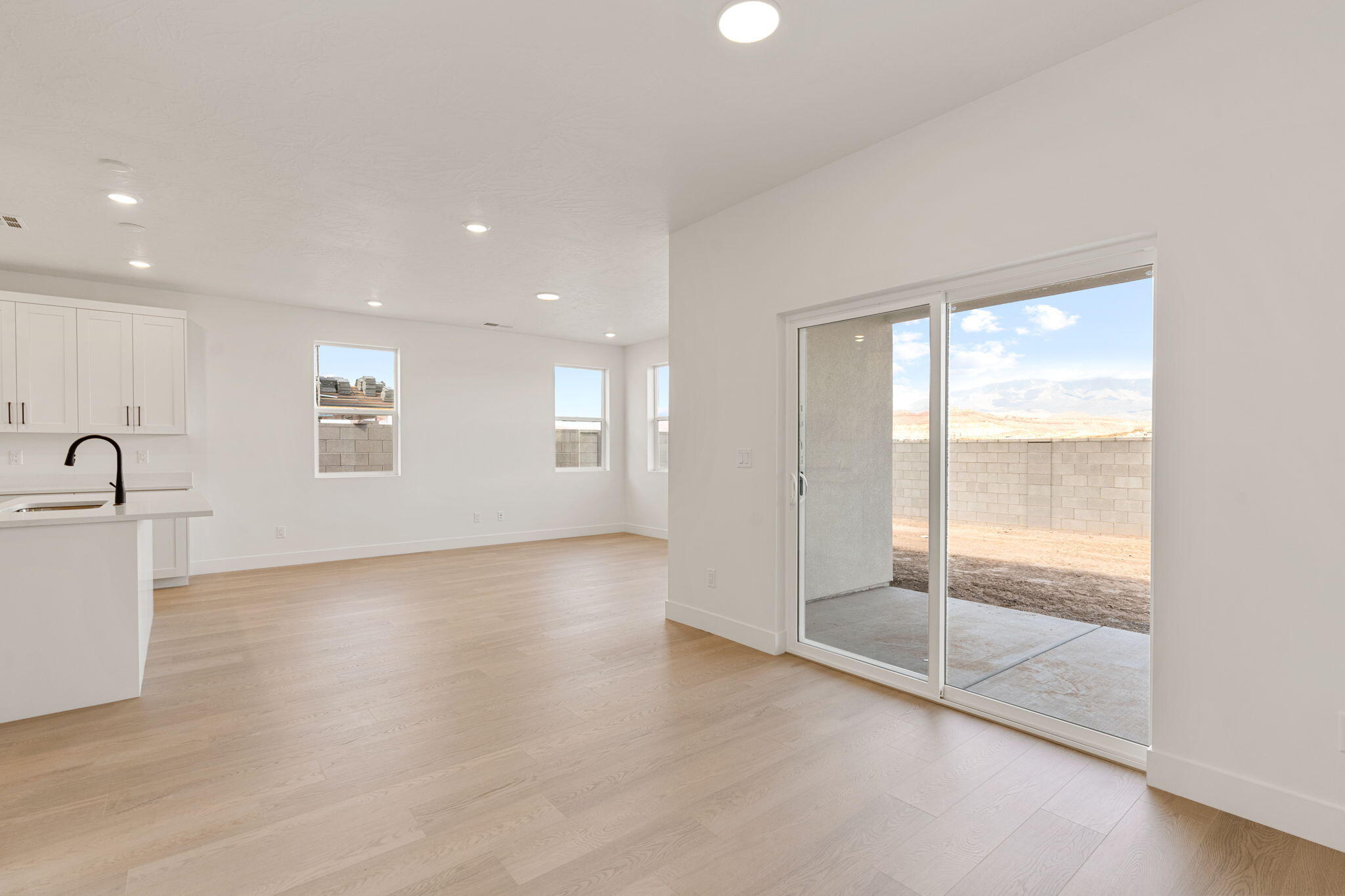 LEGACY AT SAND HOLLOW - Residential