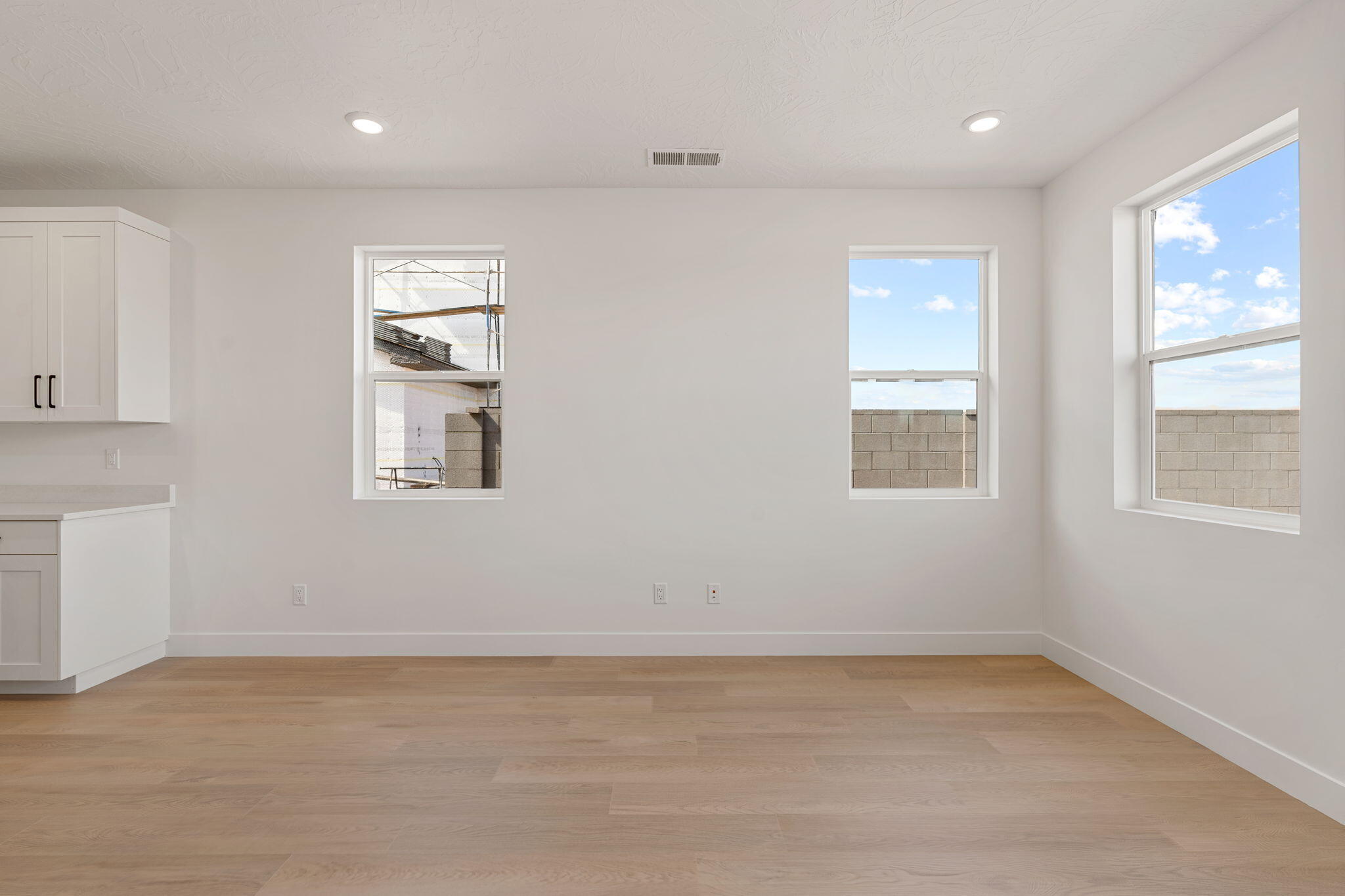 LEGACY AT SAND HOLLOW - Residential