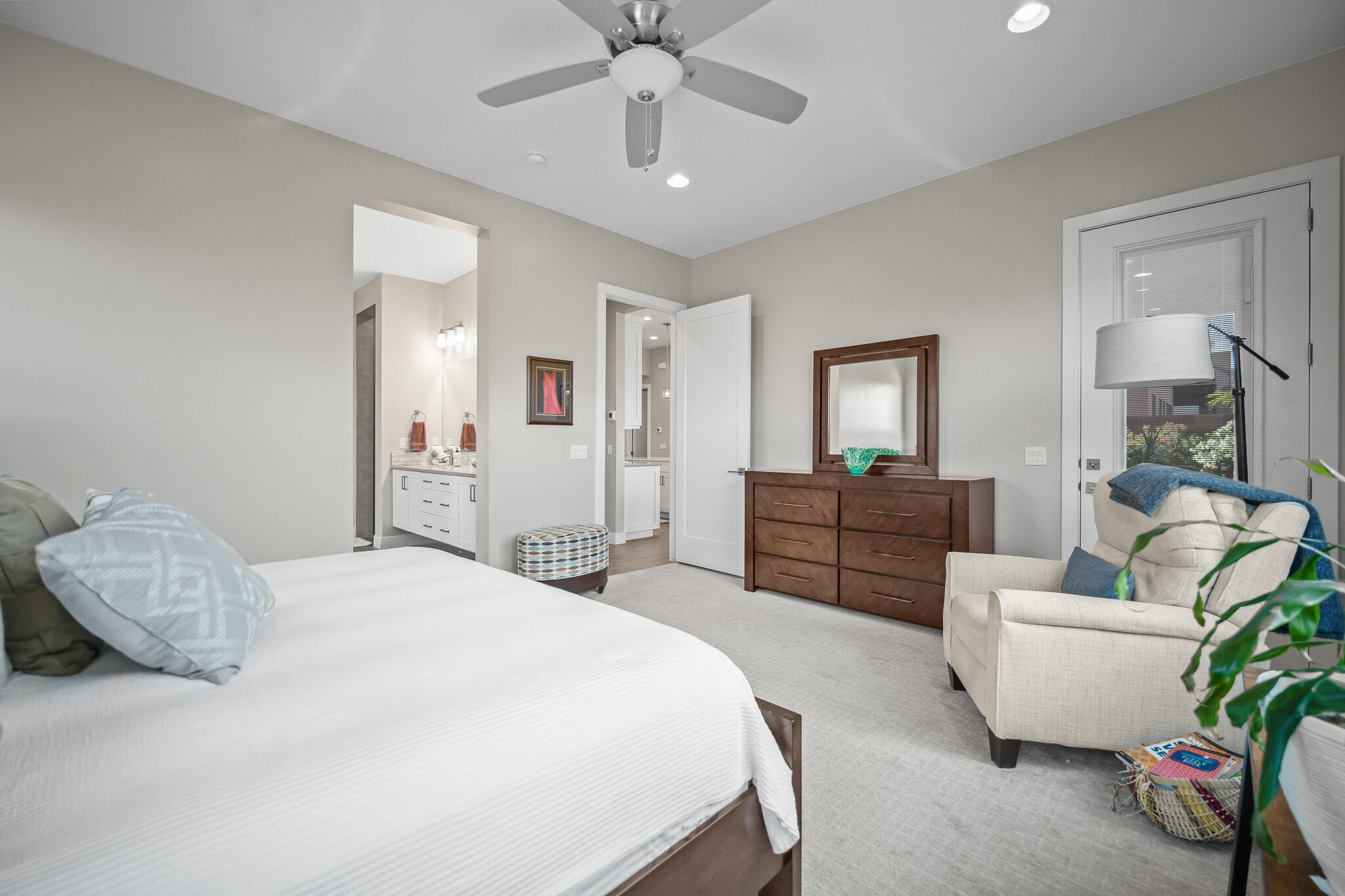 SILVER SAGE - Residential