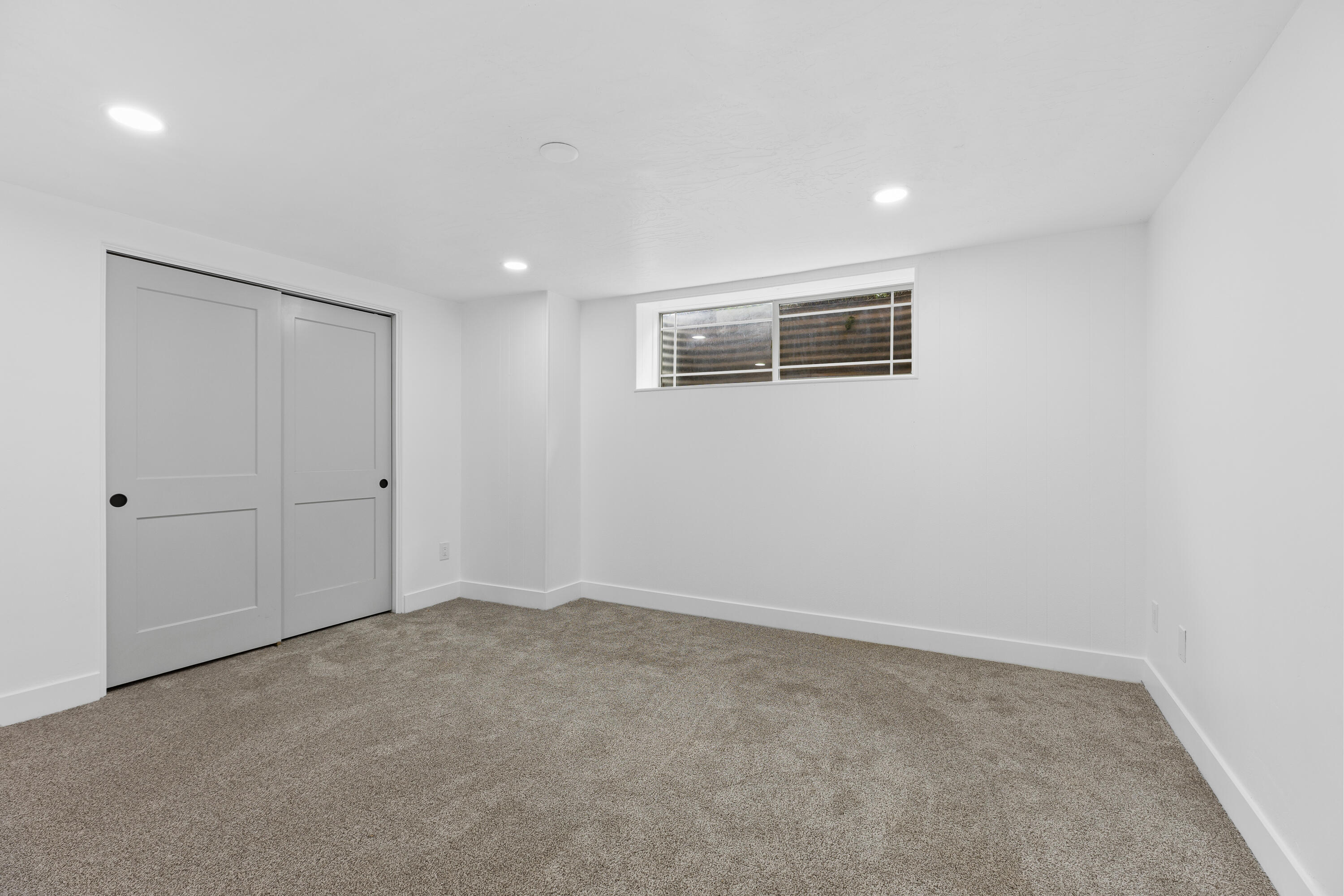 LEEDS ESTATES - Residential