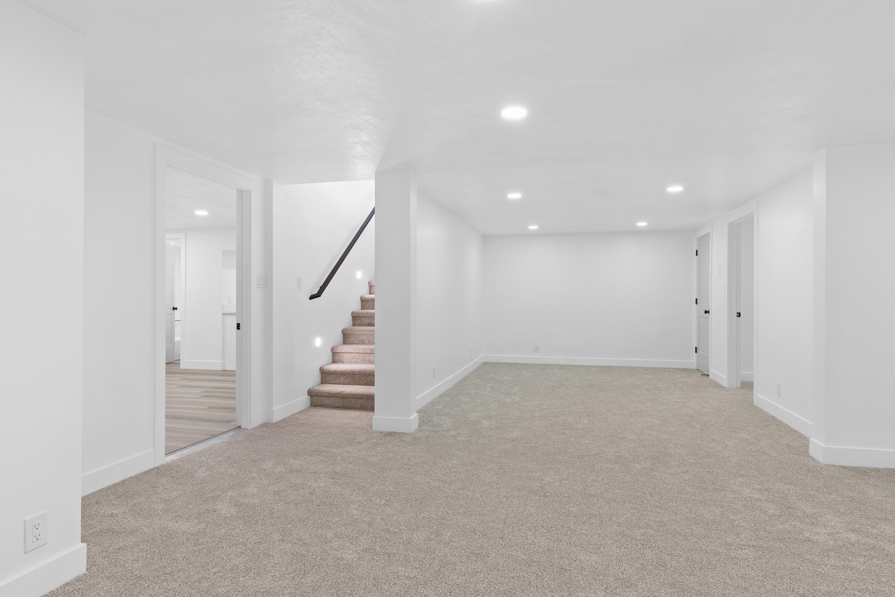 LEEDS ESTATES - Residential