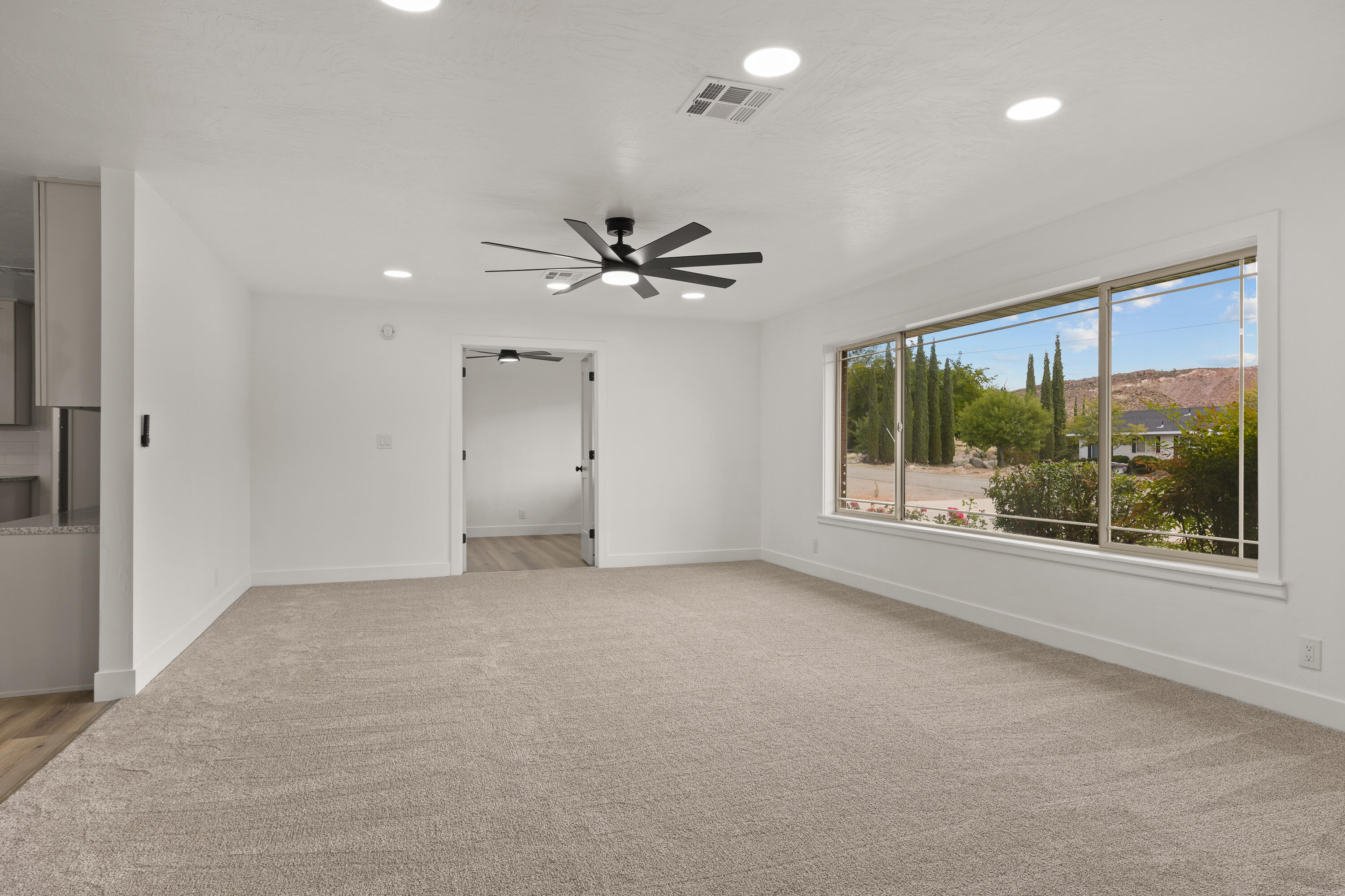 LEEDS ESTATES - Residential