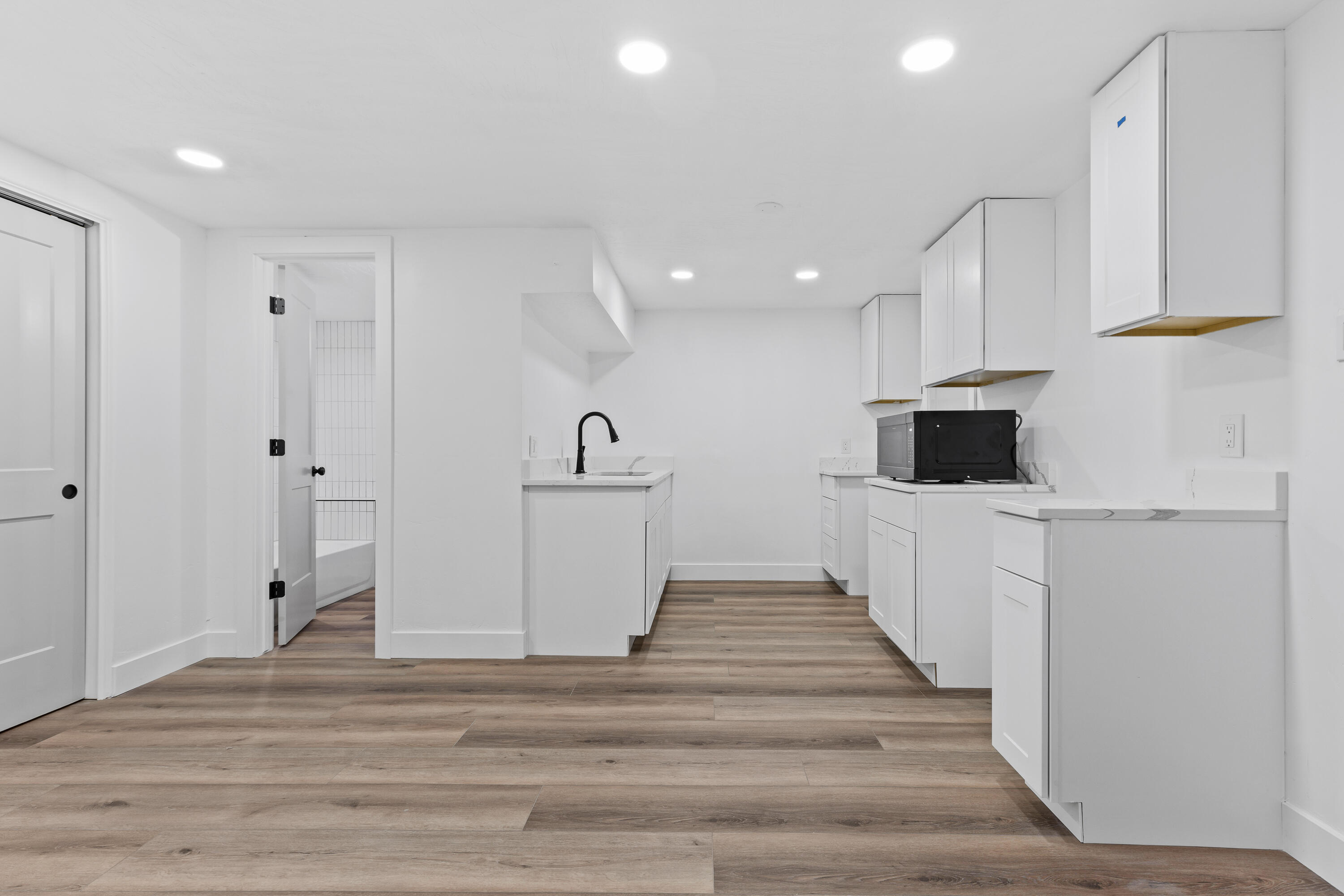 LEEDS ESTATES - Residential