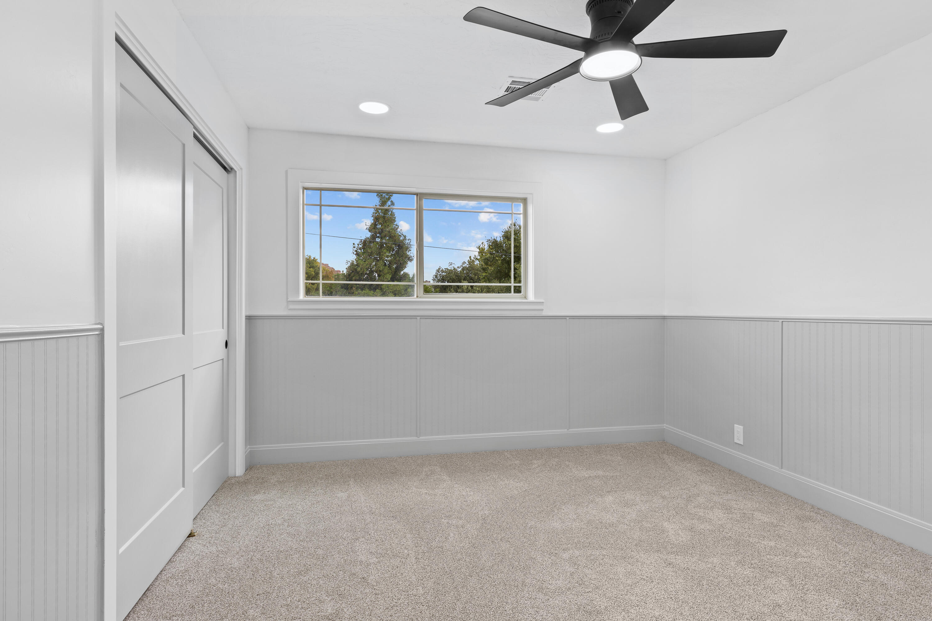 LEEDS ESTATES - Residential