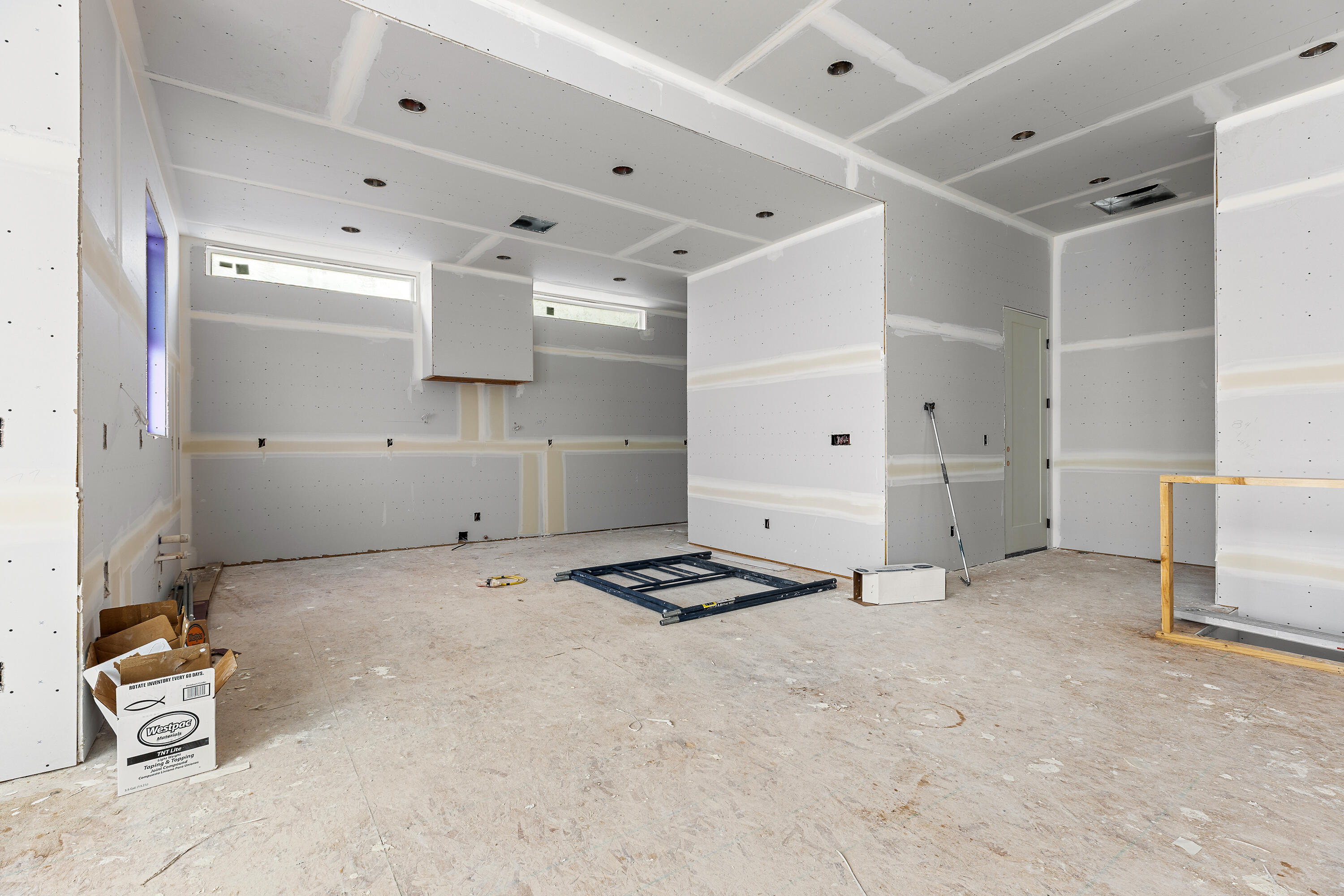 ESTATES AT BURKE SPRINGS - Residential