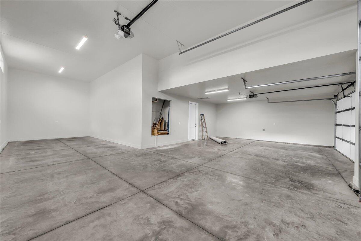 CHELSEY - Residential