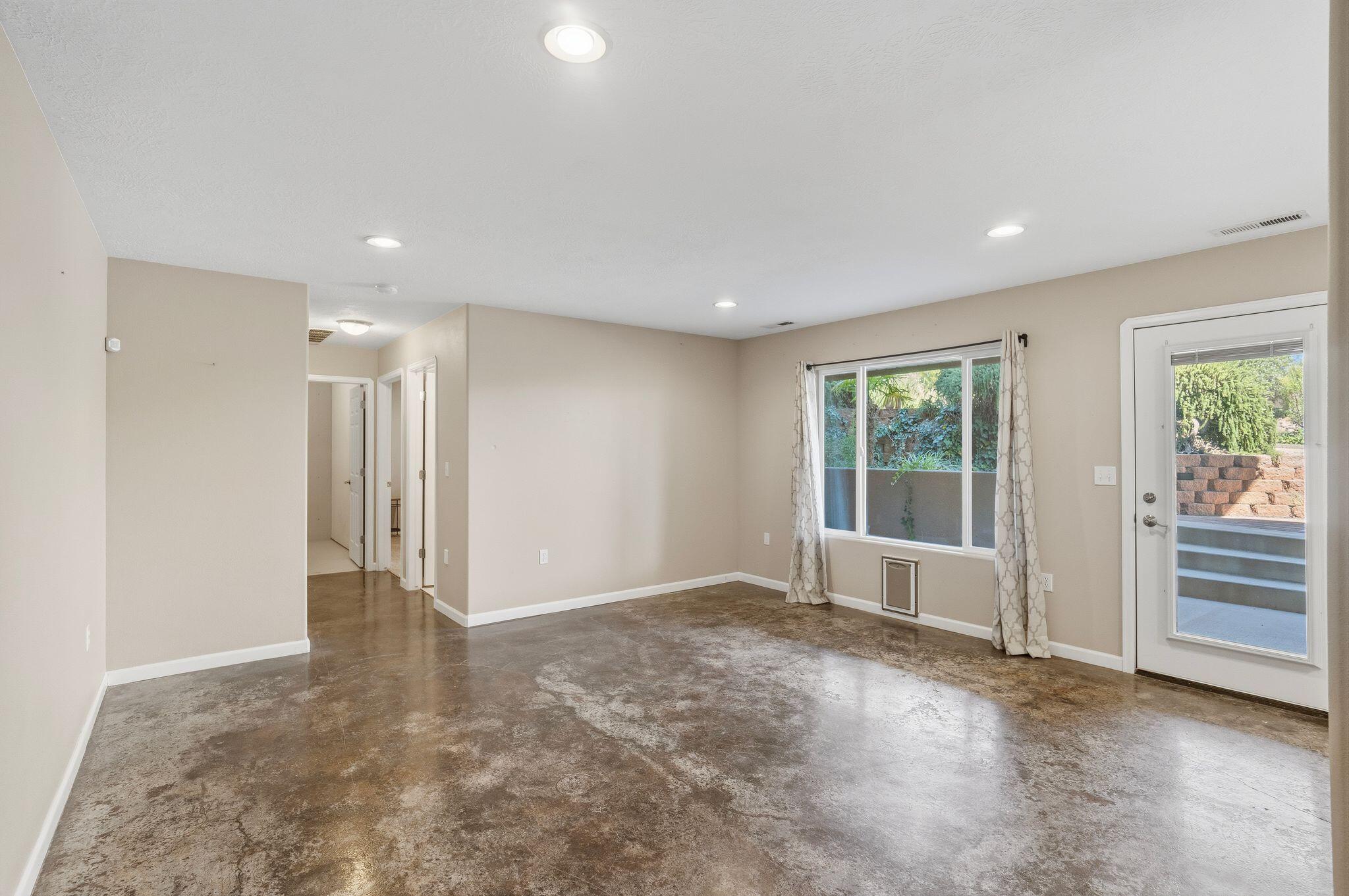 HURRICANE TOWNSITE - Residential